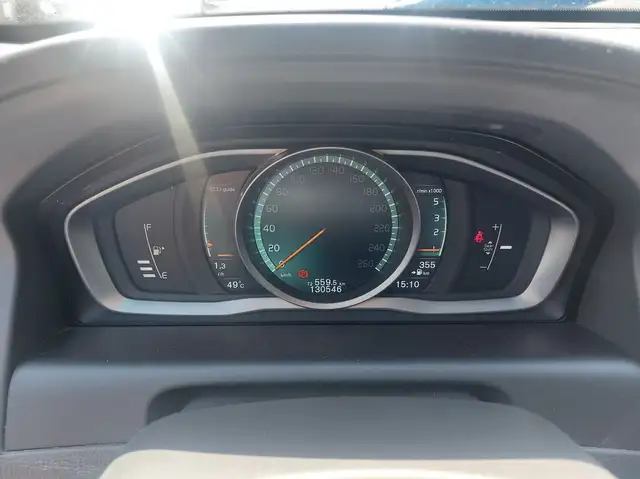 Volvo XC60 view 12