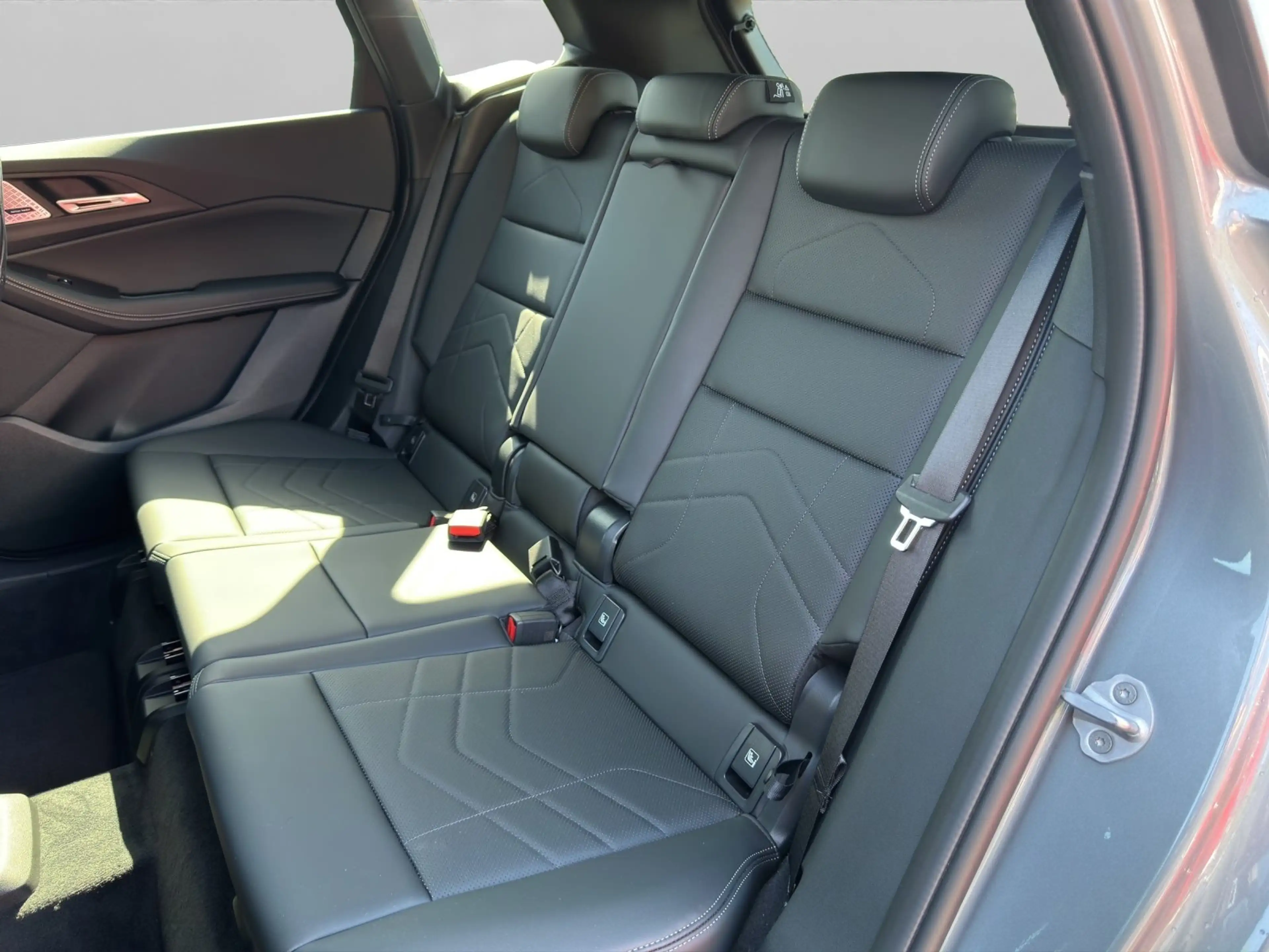 BMW 223 i xDrive Active Tourer M Sportpaket Head-Up — photo 9