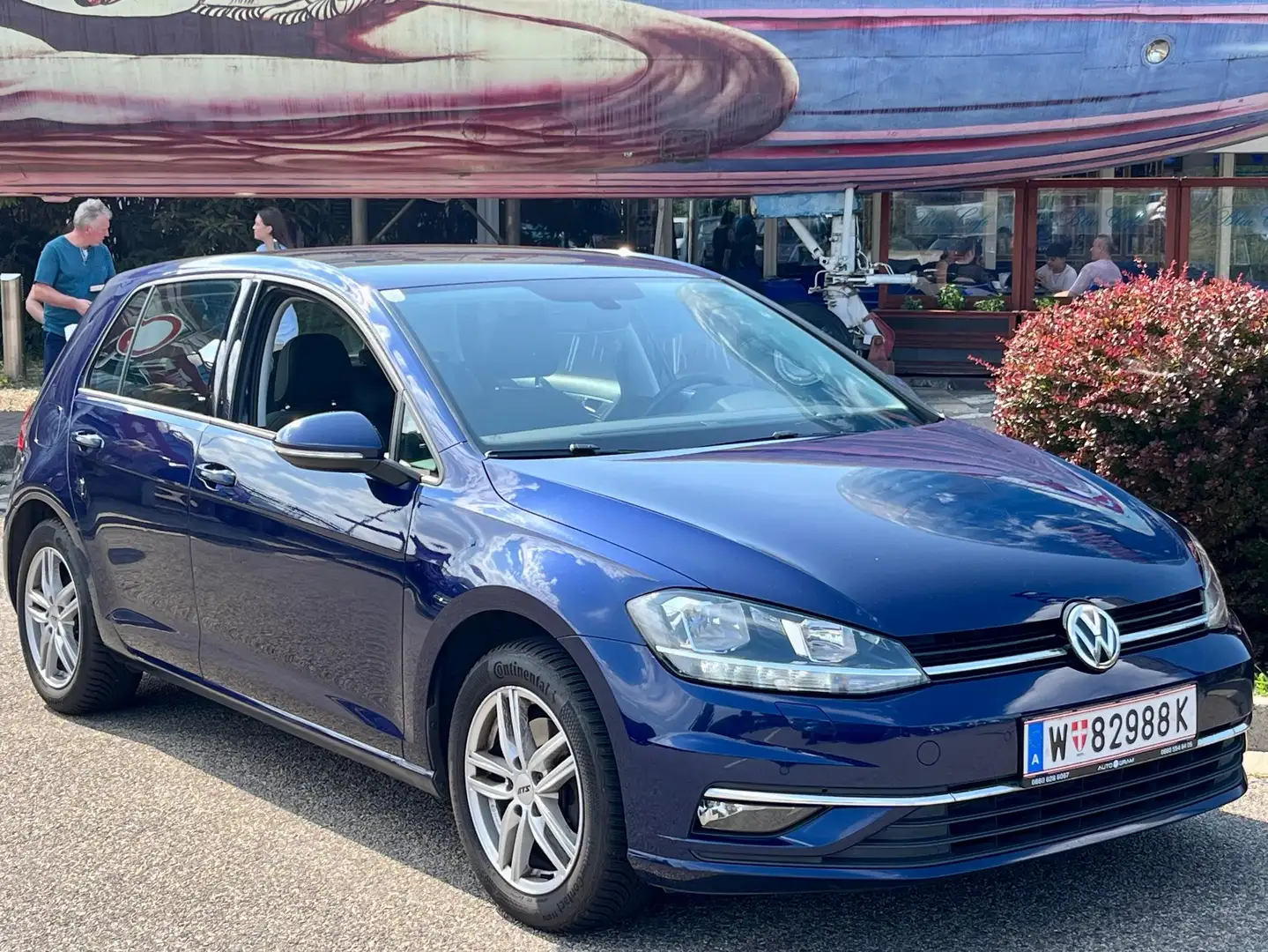 Volkswagen Golf Comfortline 1,6 TDI DSG Blau - 1