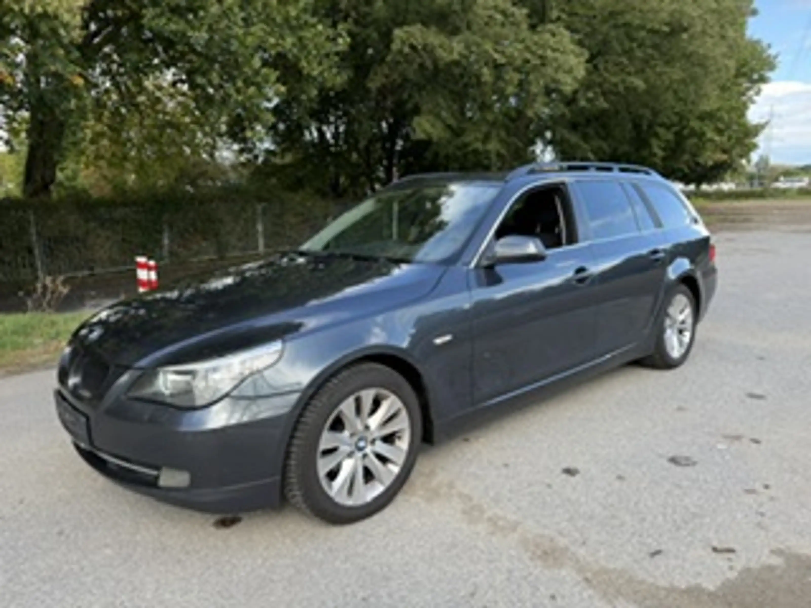 BMW 525 525 d — photo 2