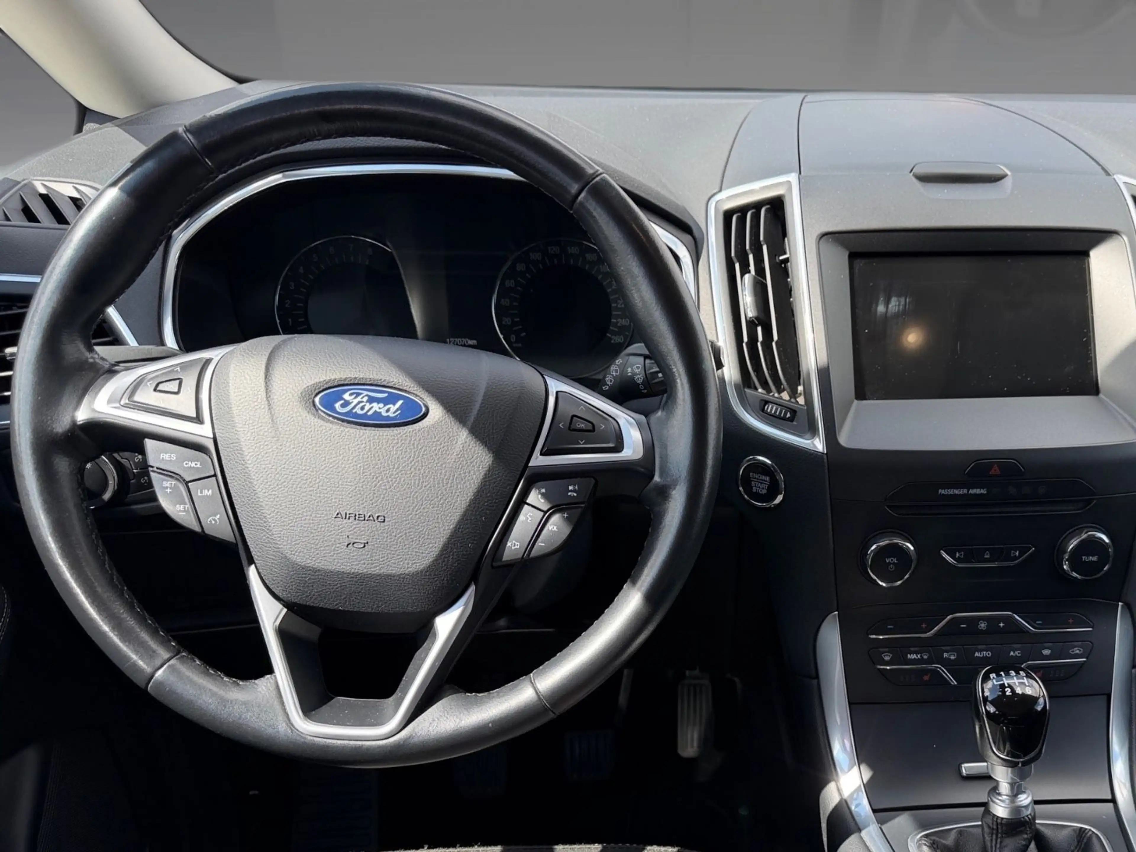 Ford Galaxy Titanium Navi Kamera LED 7-Sitzer — photo 11