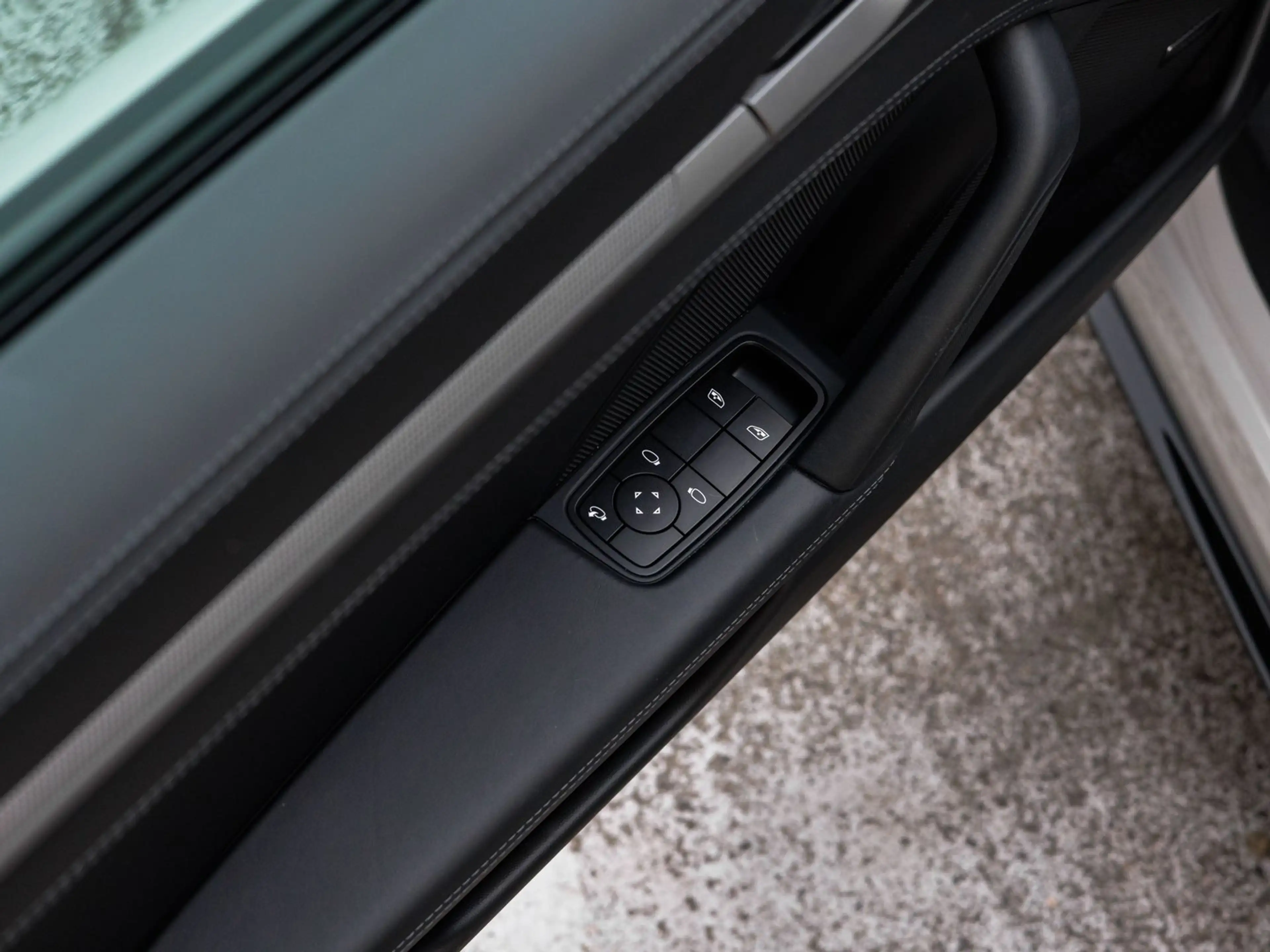 Porsche 911 Carrera S — photo 15
