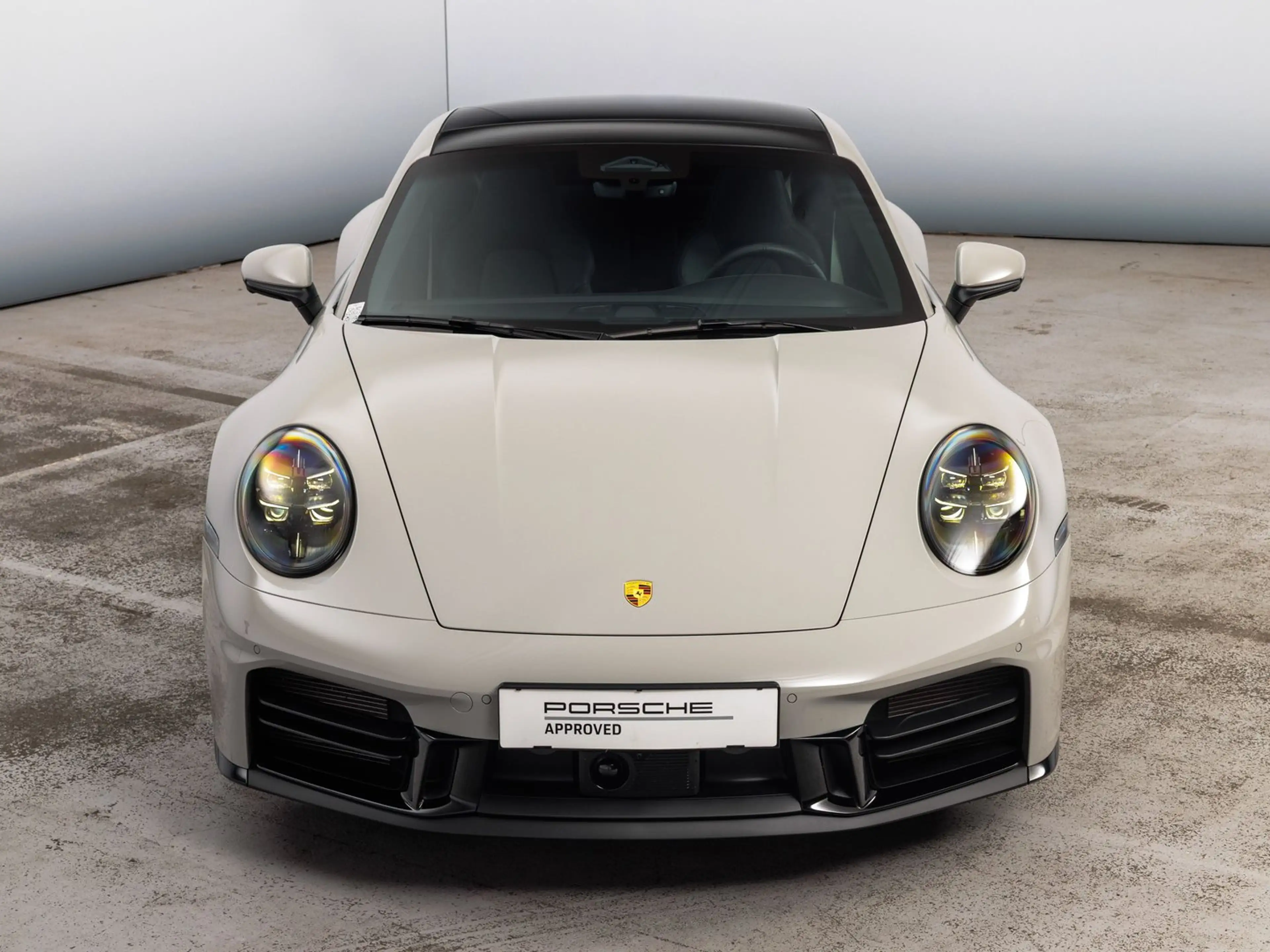 Porsche 911 Carrera S — photo 5