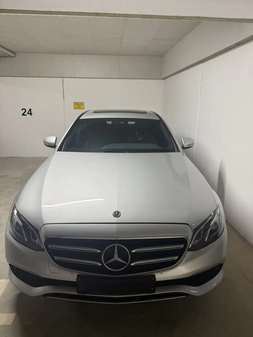 Mercedes-Benz E 300 de 9G-TRONIC - 1