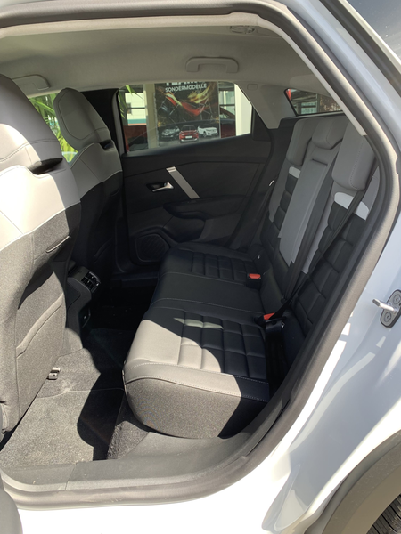 Citroen C4 PureTech 130 S&S EAT8 Max — photo 13