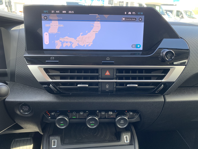 Citroen C4 PureTech 130 S&S EAT8 Max — photo 12
