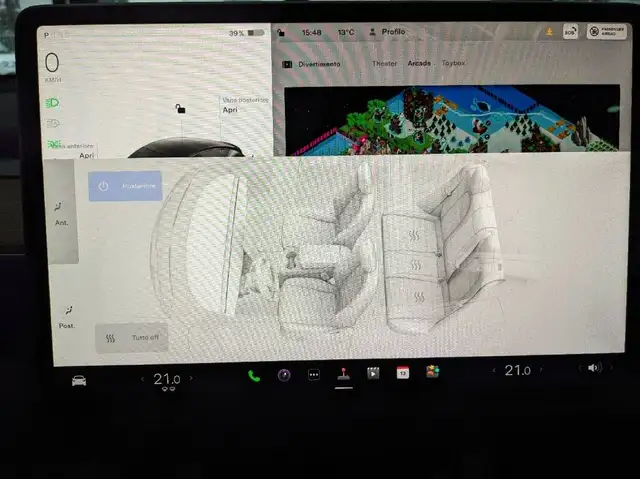 Tesla Model Y view 25