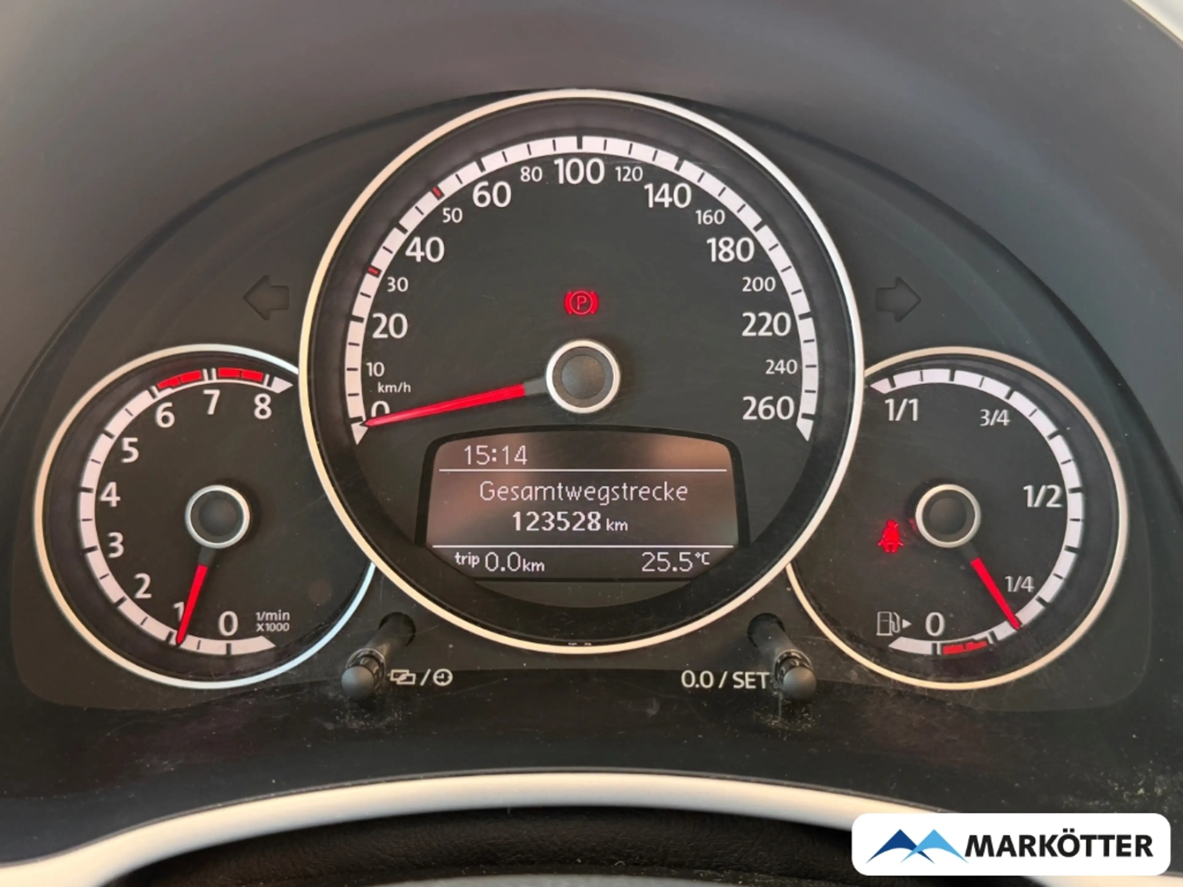Volkswagen Beetle Design Schiebedach/Navi/PDC vorne-hinten — photo 7