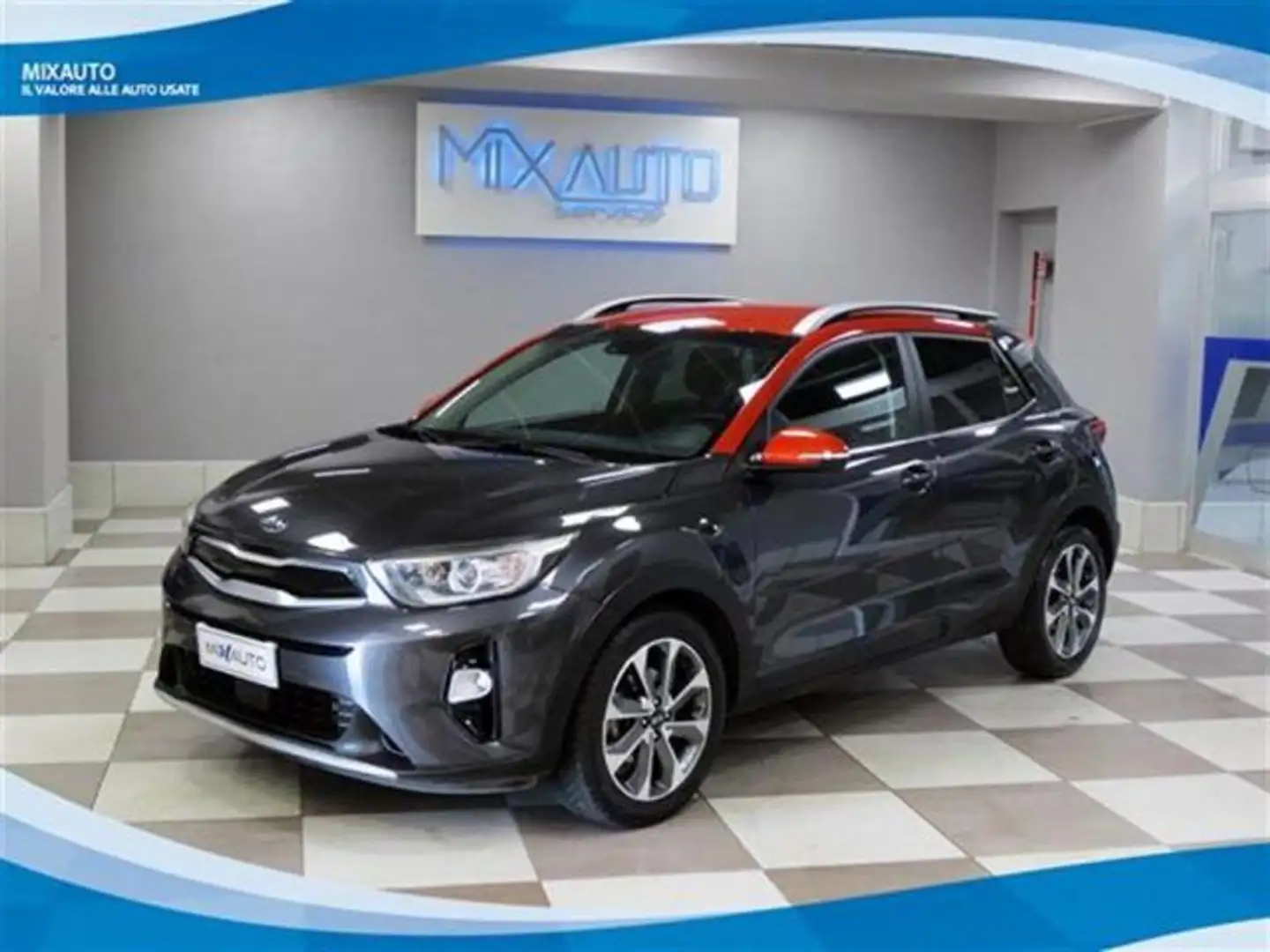 Kia Stonic 1.6 CRDI 110cv 2WD Style EU6B Grigio - 1