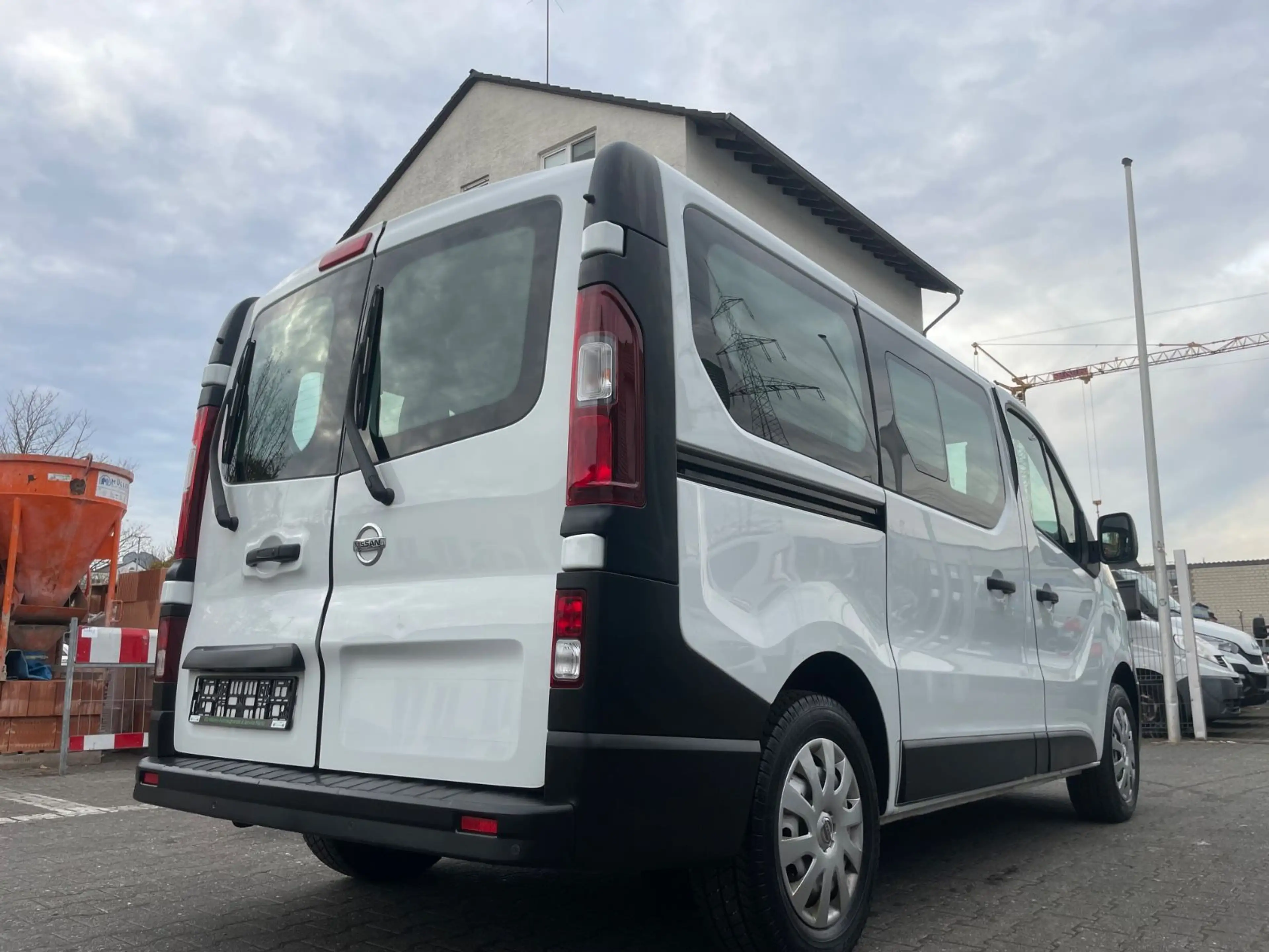 Nissan NV300 *9-Sitzer — photo 6