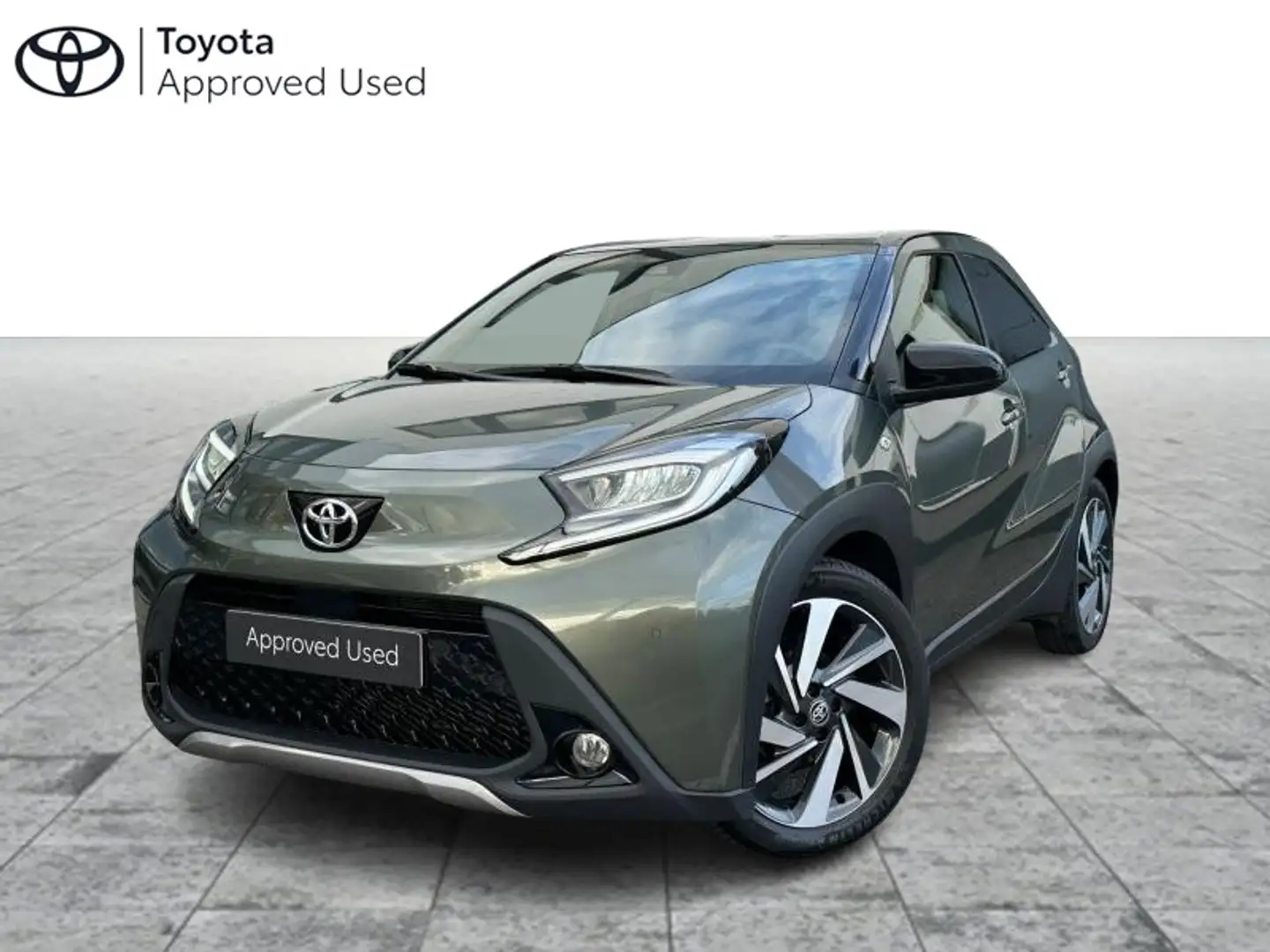 Toyota Aygo X Envy Groen - 1