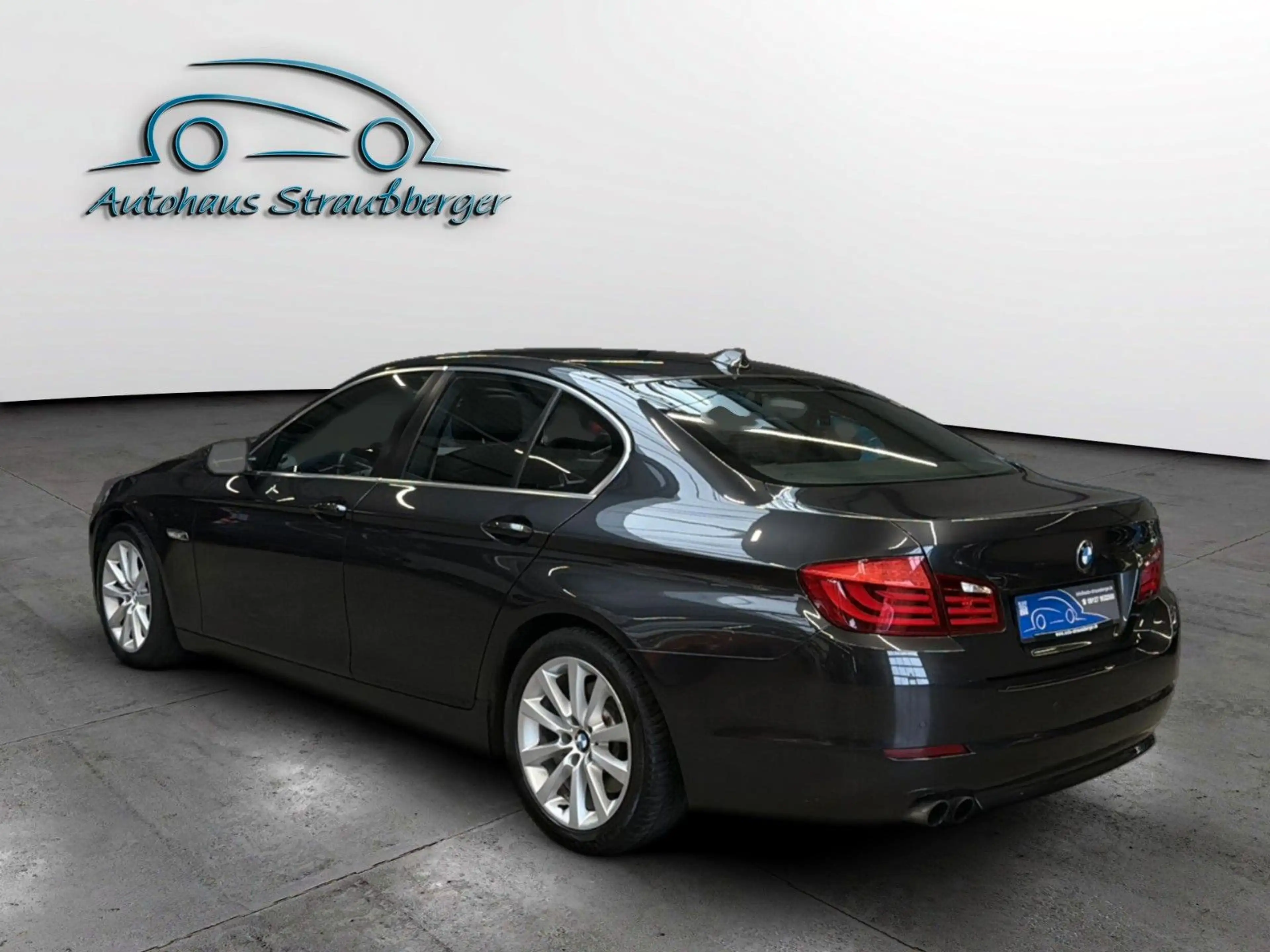 BMW 525 d Lim /AHK/Bi-Xenon/TÜV/Schiebedach/PDC/SHZ — photo 4