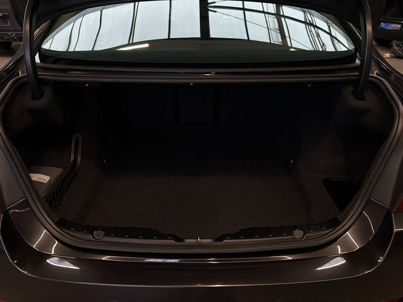 BMW 525 d Lim /AHK/Bi-Xenon/TÜV/Schiebedach/PDC/SHZ — photo 10