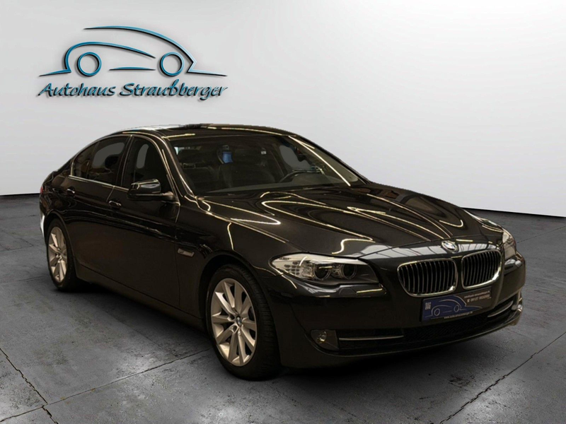 BMW 525 d Lim /AHK/Bi-Xenon/TÜV/Schiebedach/PDC/SHZ