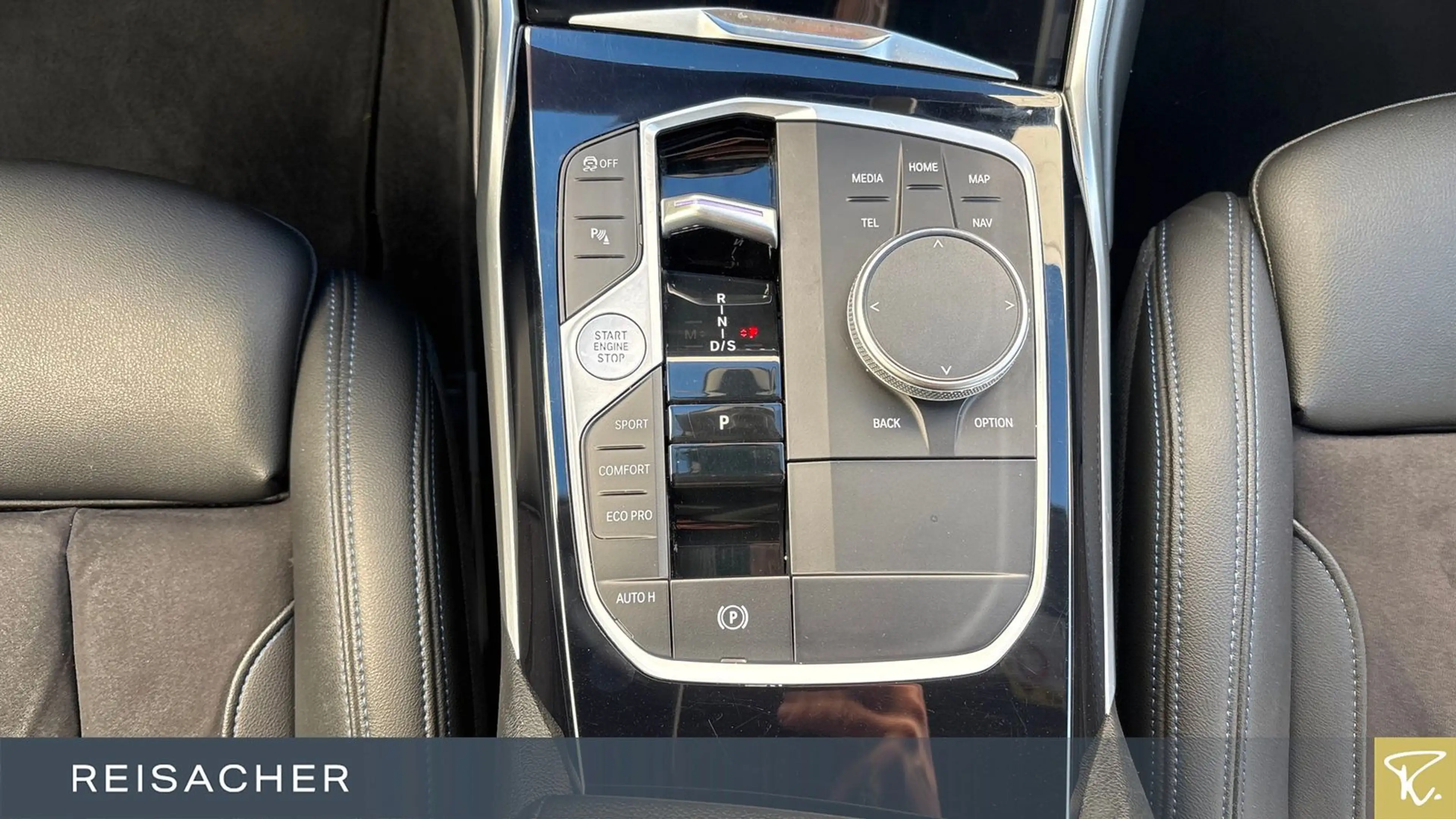BMW M3 A xDrive Tou LCPro.HuD,AHK,ACC,RFK — photo 10