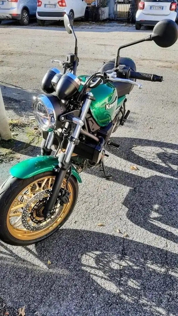 Kawasaki Z 650 RS Verde - 1