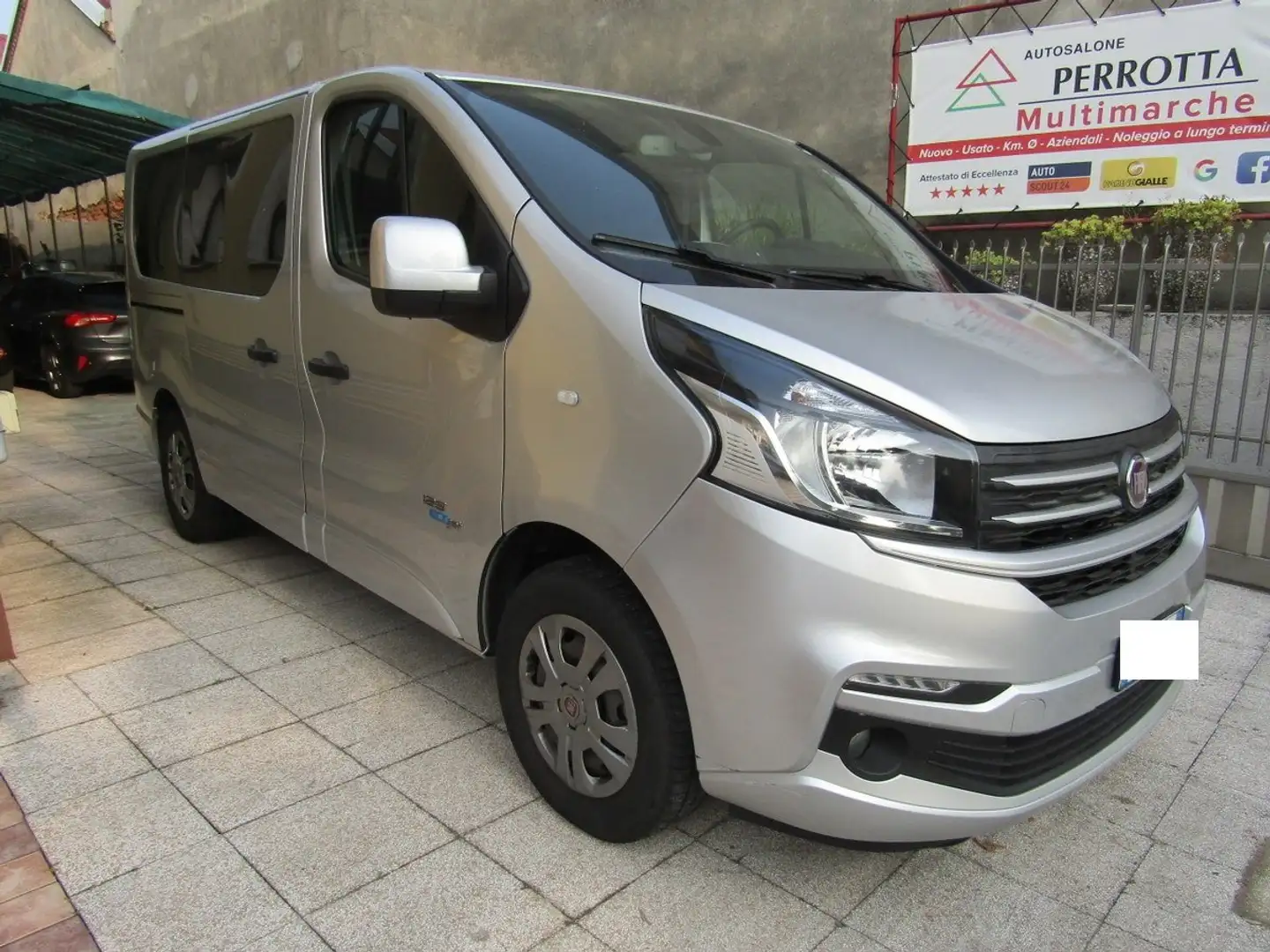 Fiat Talento PC 1.6 MJT 120 CV VETTURA PREZZO FINALE Grigio - 2