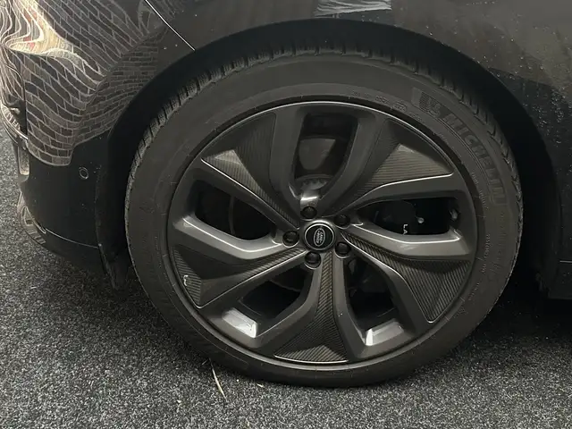 Land Rover Range Rover Sport view 8