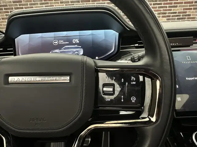 Land Rover Range Rover Sport view 12