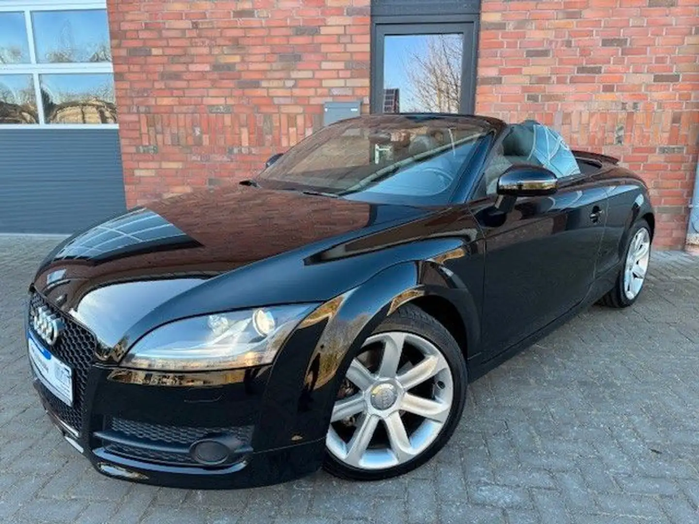 Audi TT 2.0 TFSI CABRIO,LEDER,XENON, S-LINE Noir - 2