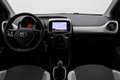 Toyota Aygo 1.0 VVT-i x-nav 5-deurs Airco, Navigatie, Camera, Black - thumbnail 2