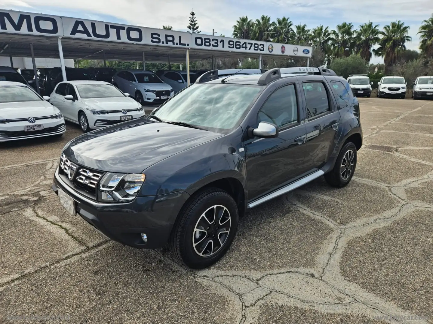 Dacia Duster 1.5 dCi 110 CV 4x2 Prestige Grijs - 2