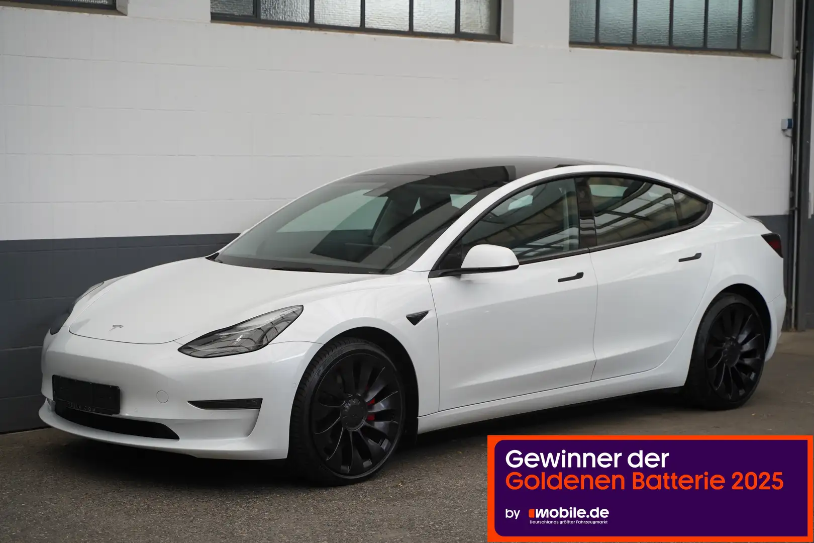 Tesla Model 3 Performance *Matrix-LED* Weiß - 1