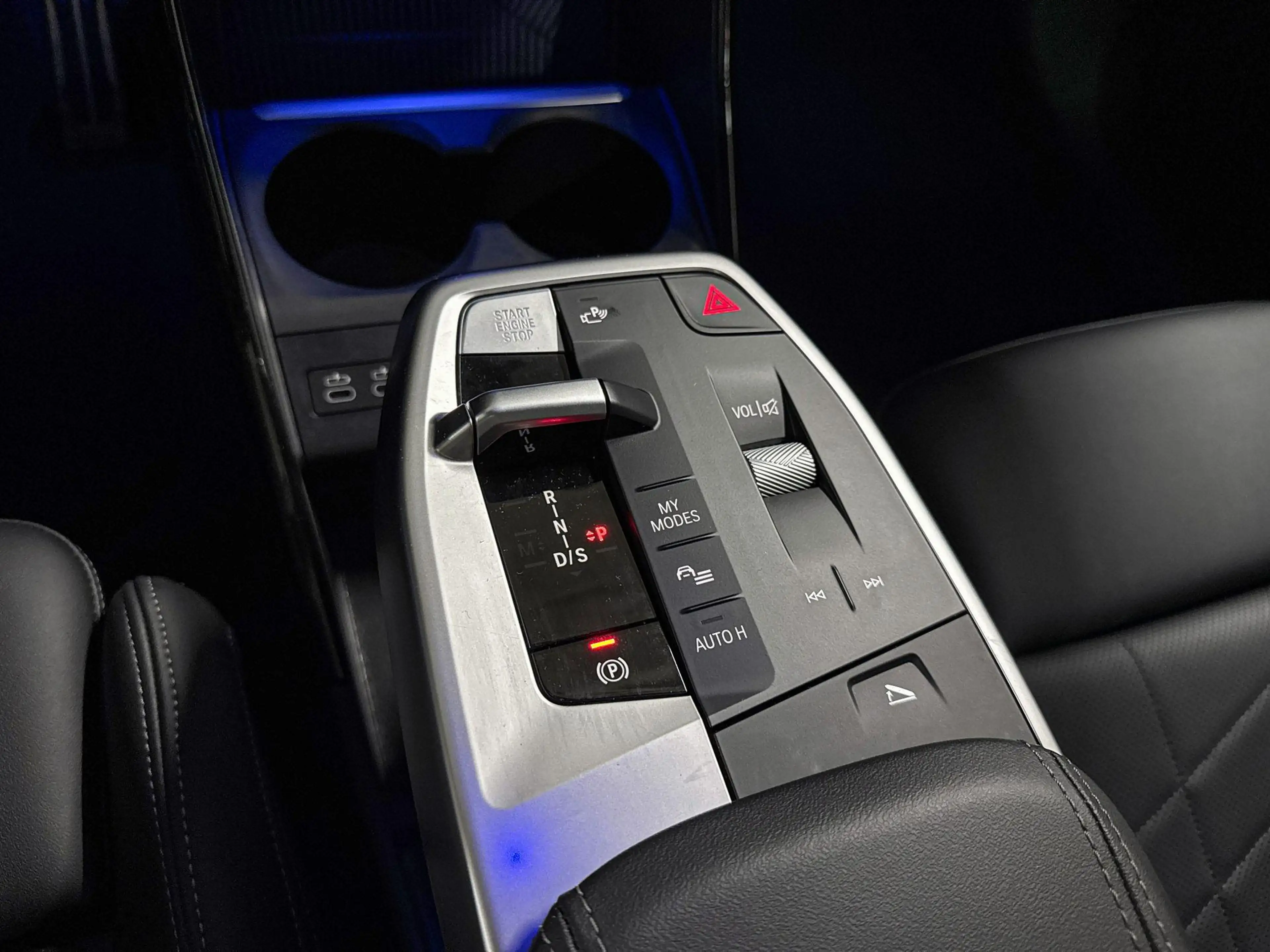 BMW 230 2 Serie Active Tourer 230e xDrive — photo 15