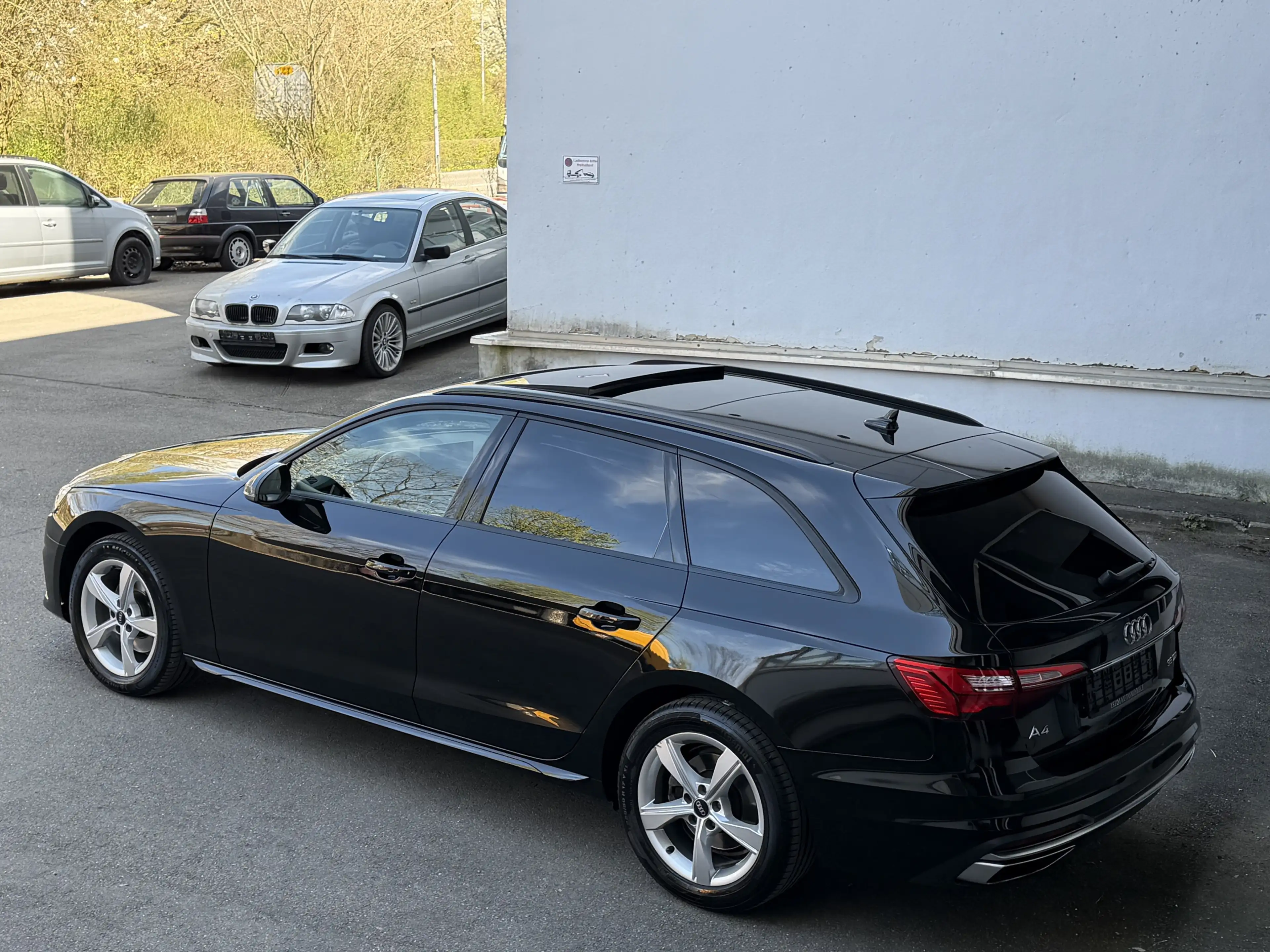 Audi A4 35 TDI Advanced LED Navi Pano Sitzheizung AHK — photo 4
