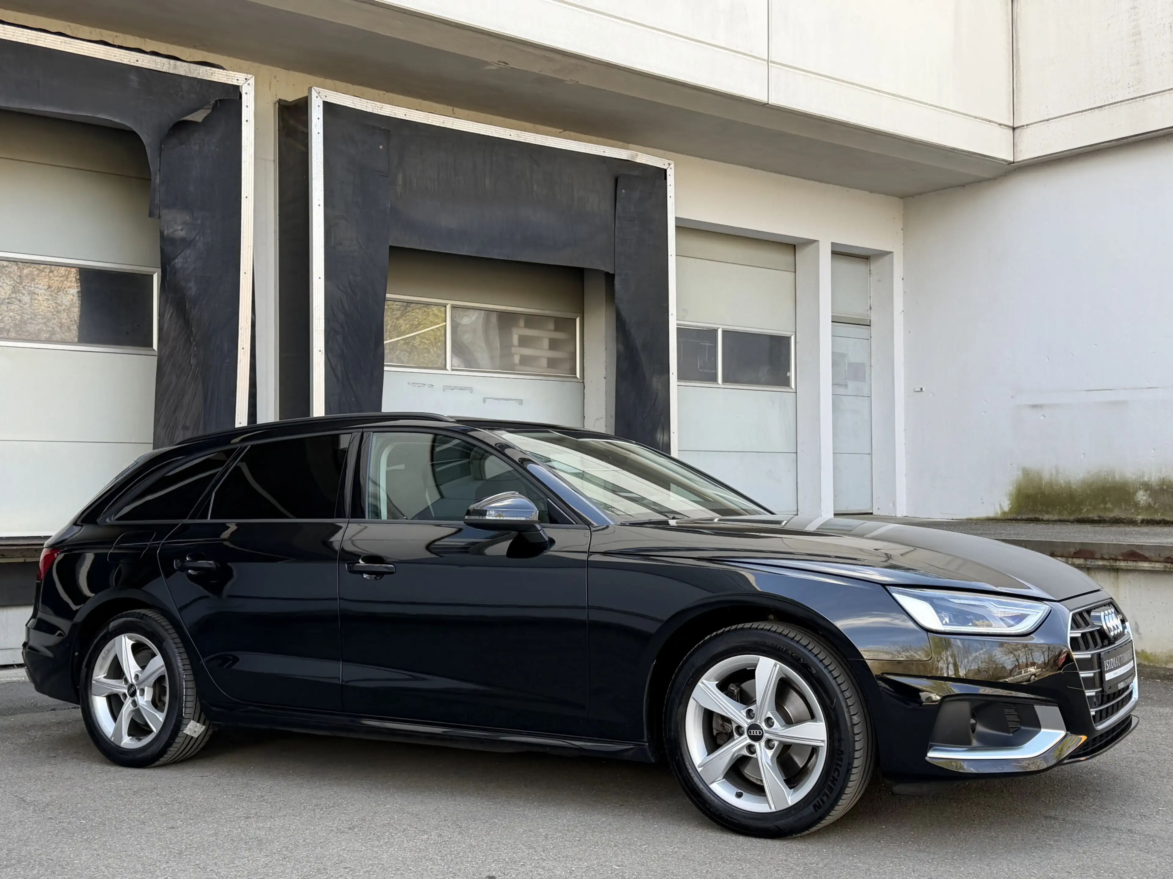 Audi A4 35 TDI Advanced LED Navi Pano Sitzheizung AHK — photo 8
