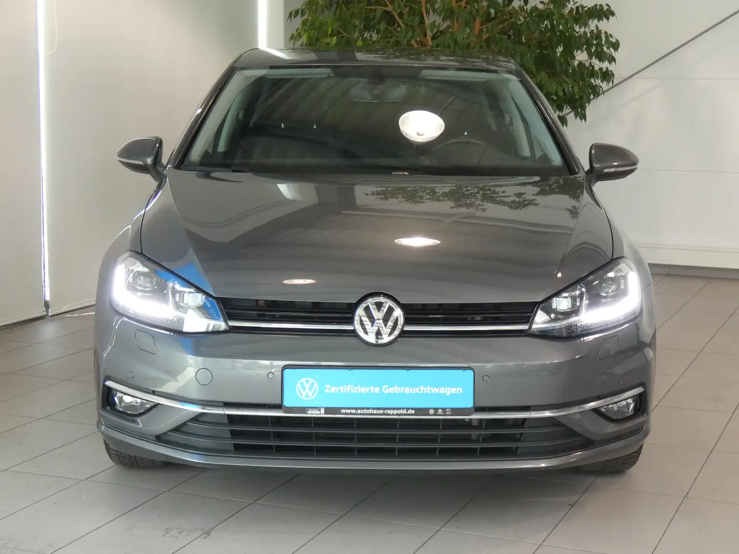 Volkswagen Golf 1.4 TSI JOIN LED STANDHEIZUNG DYNAUDIO NAV SHZ PDC Grijs - 2