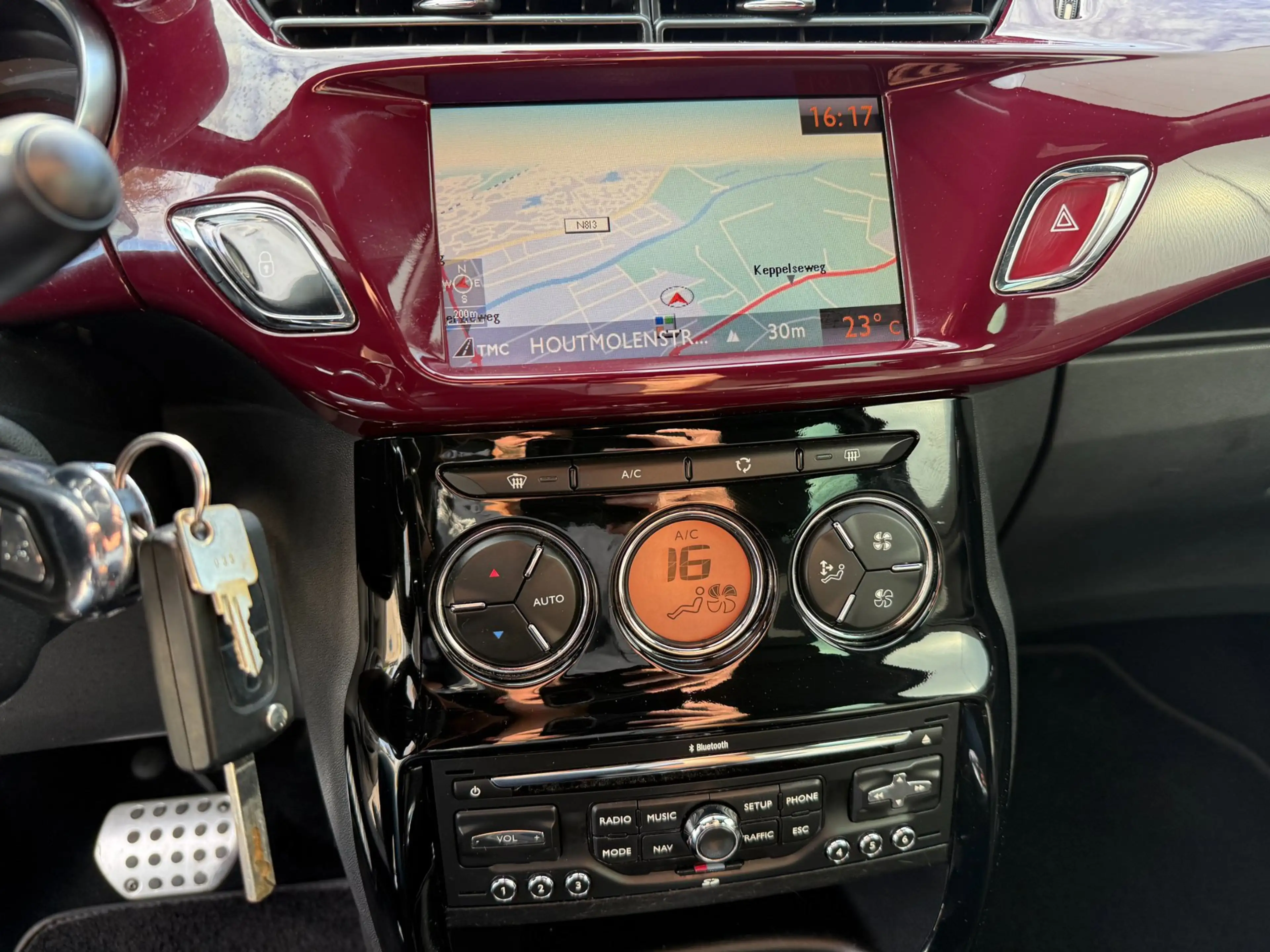 Citroen DS3 1.6 VTi So Chic Airco Cruise Automaat NAP Trekhaak — photo 2