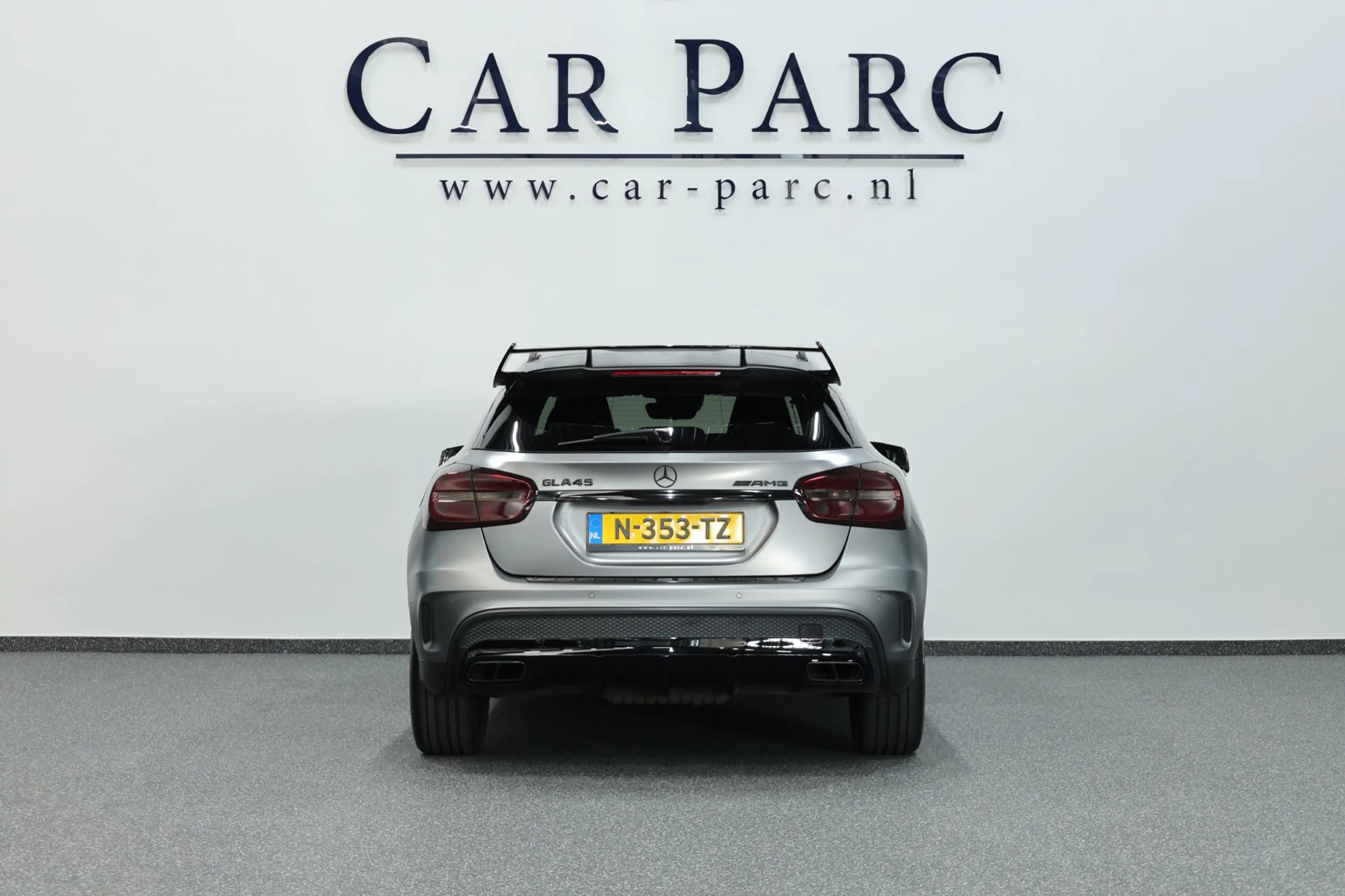 Mercedes-Benz GLA 45 AMG 4MATIC Edition 1 MATT/LED/LEDER+S.VERWARMING+MEMOR — photo 5