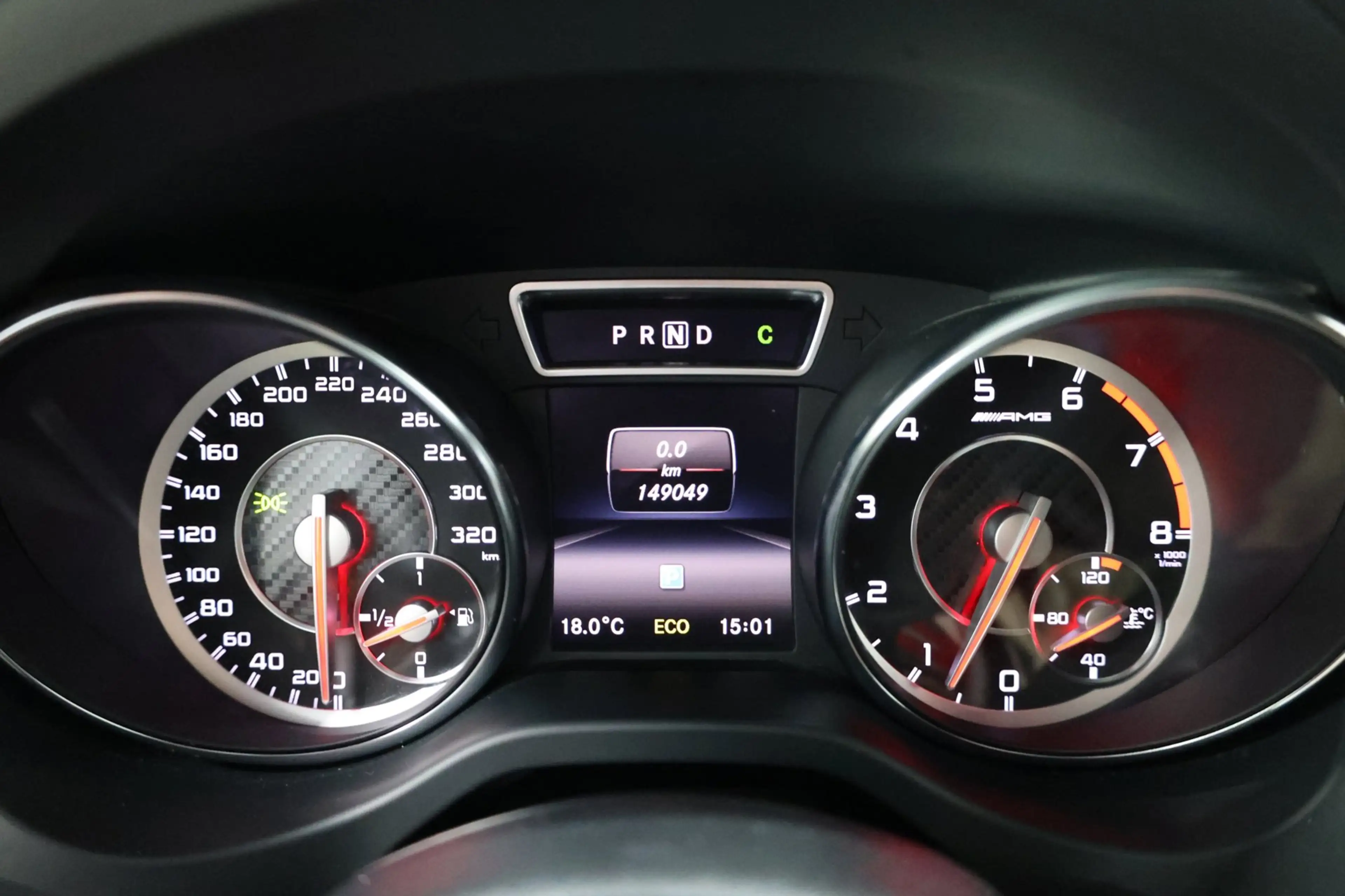 Mercedes-Benz GLA 45 AMG 4MATIC Edition 1 MATT/LED/LEDER+S.VERWARMING+MEMOR — photo 10
