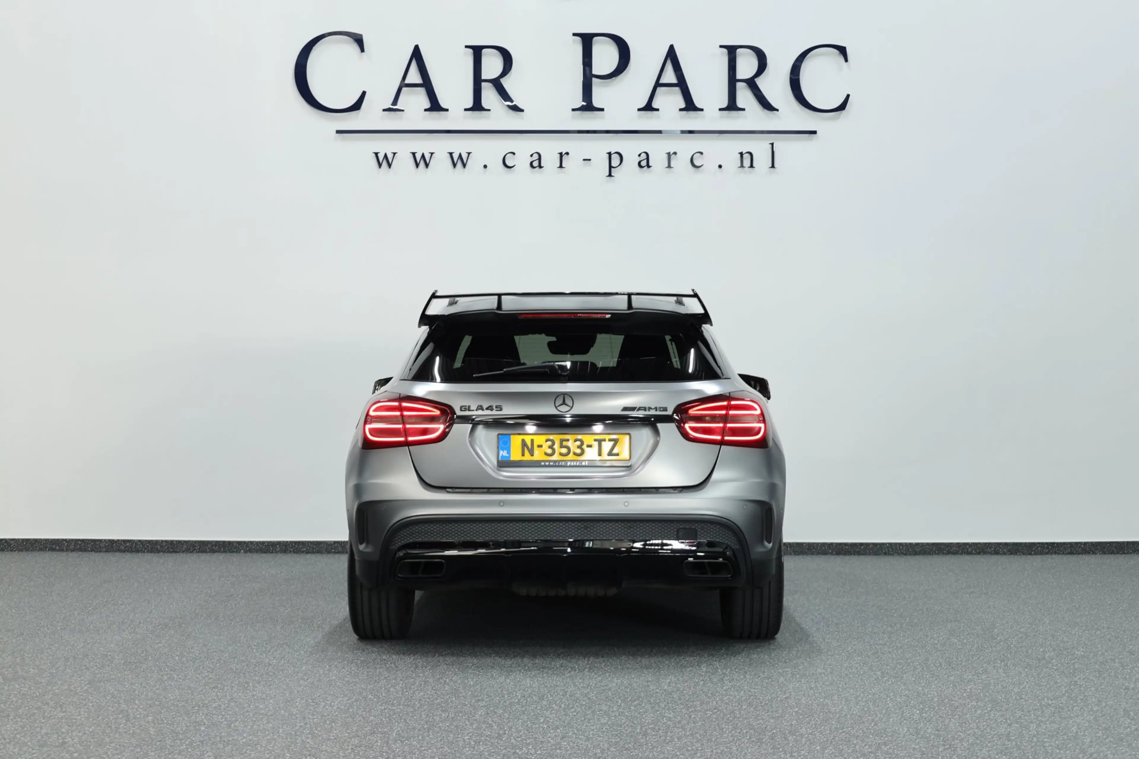 Mercedes-Benz GLA 45 AMG 4MATIC Edition 1 MATT/LED/LEDER+S.VERWARMING+MEMOR — photo 6