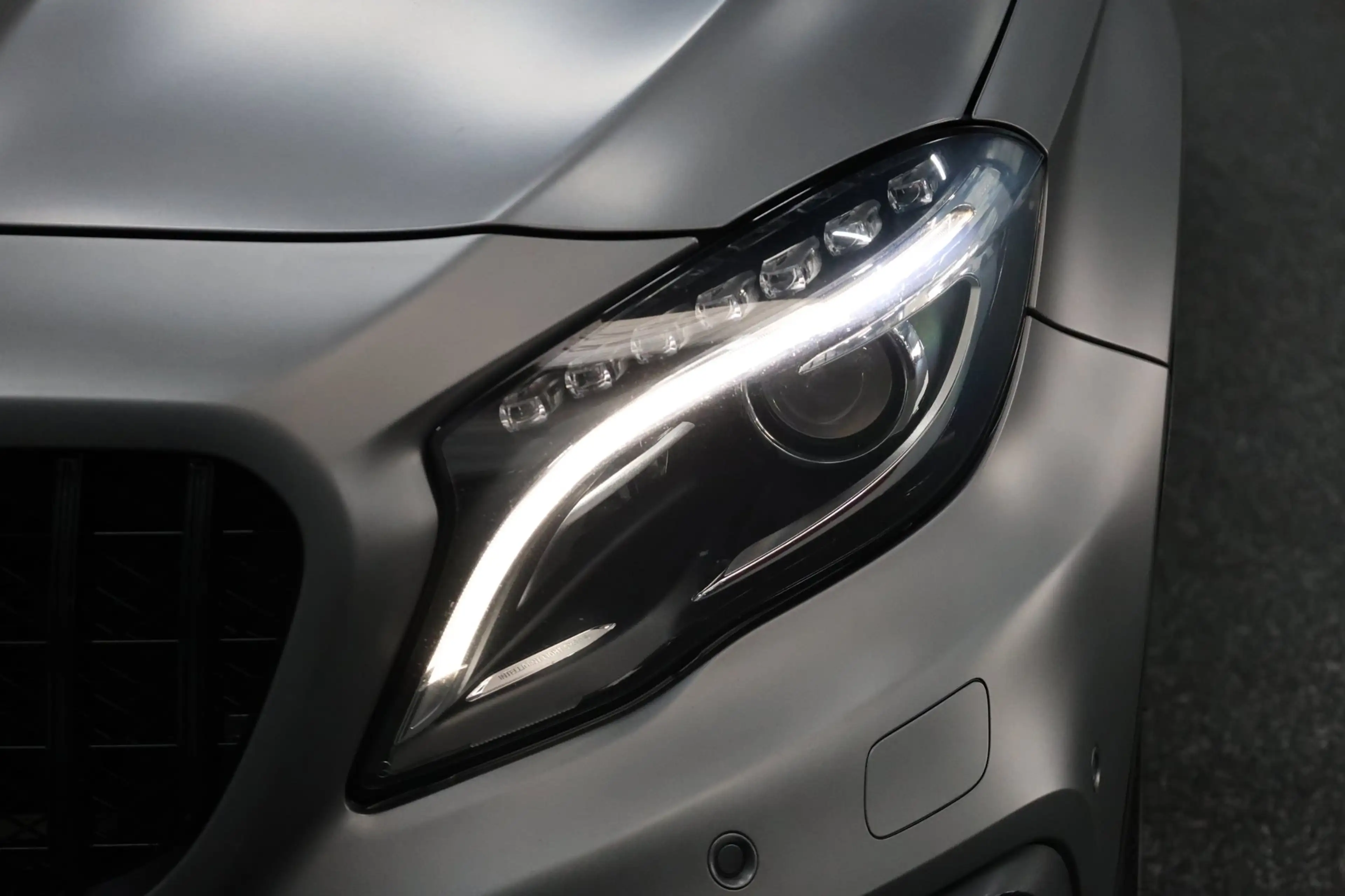 Mercedes-Benz GLA 45 AMG 4MATIC Edition 1 MATT/LED/LEDER+S.VERWARMING+MEMOR — photo 24