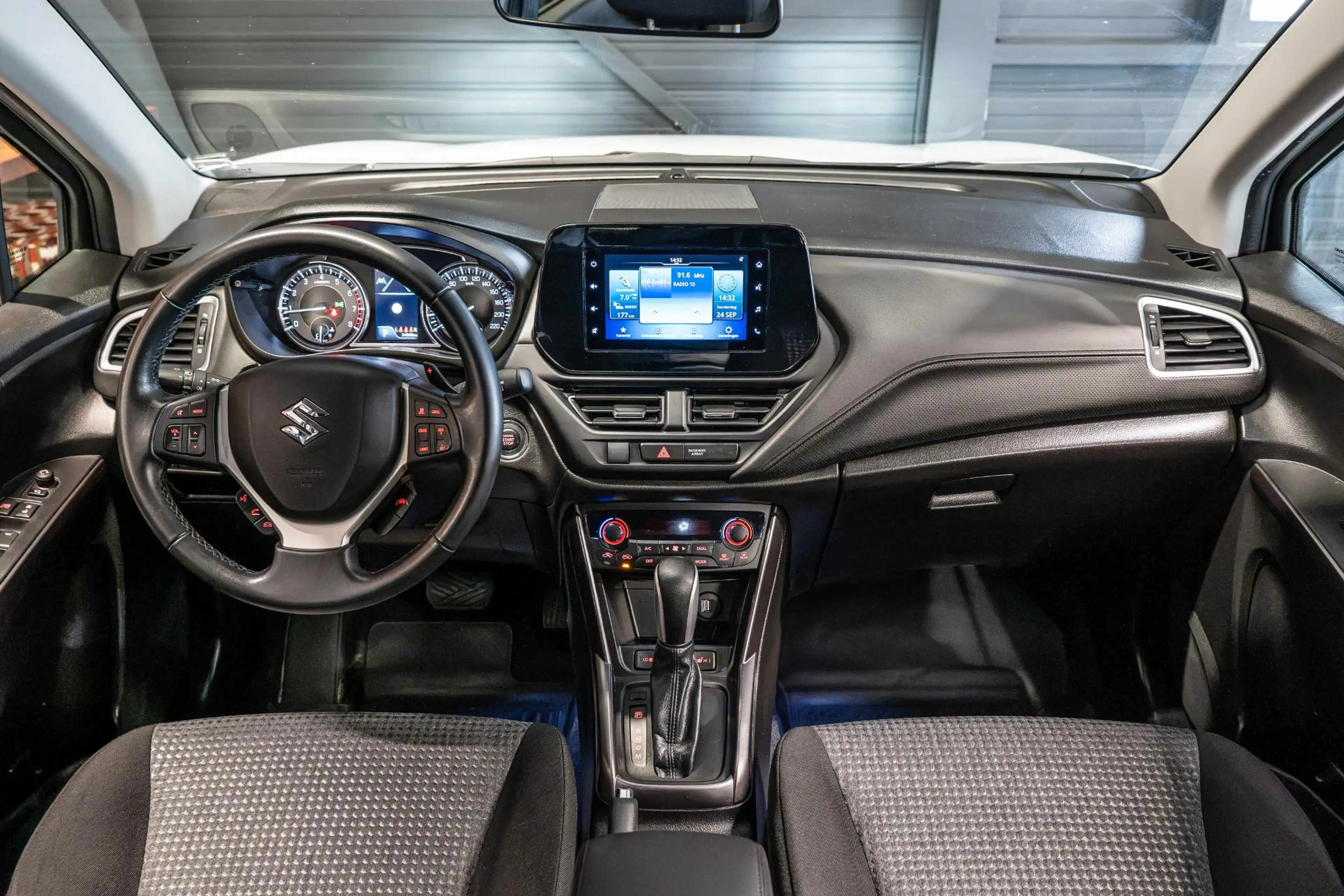 Suzuki S-Cross 1.0 Boosterjet Stijl | Camera | Adapt. Cruise — photo 7