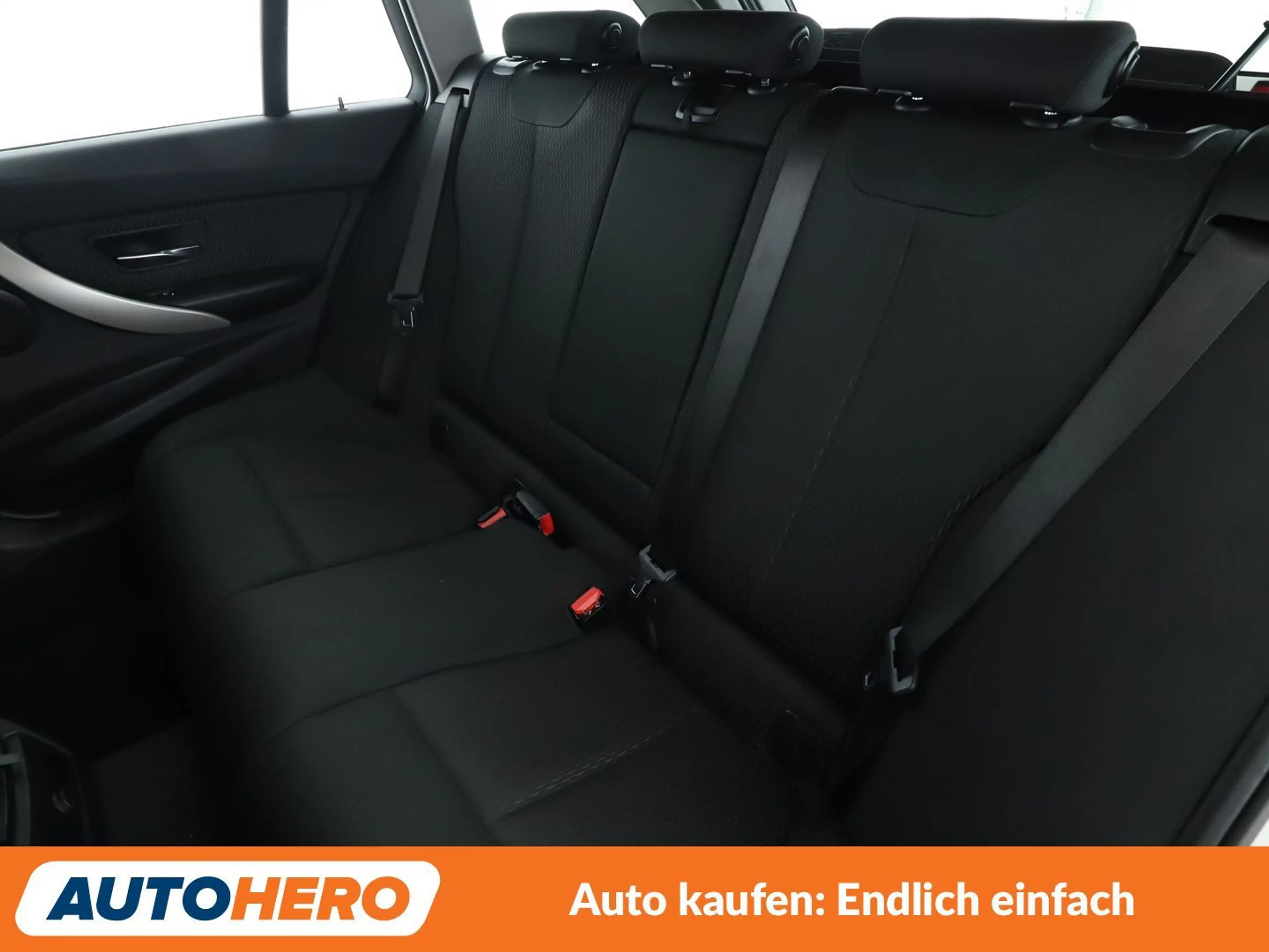 BMW 318 318d Advantage *NAVI*LED*TEMPO*PDC*SHZ* — photo 14