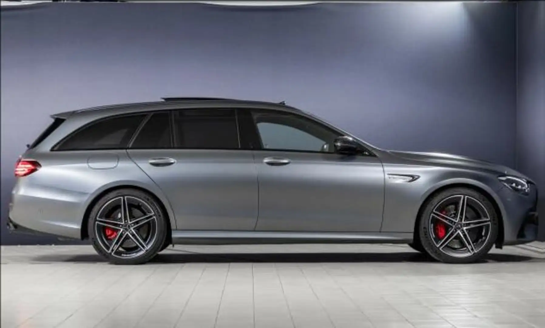Mercedes-Benz E 63 AMG AMG E 63 S 4Matic+ T AMG Speedshift MCT-9G Final E Grey - 2
