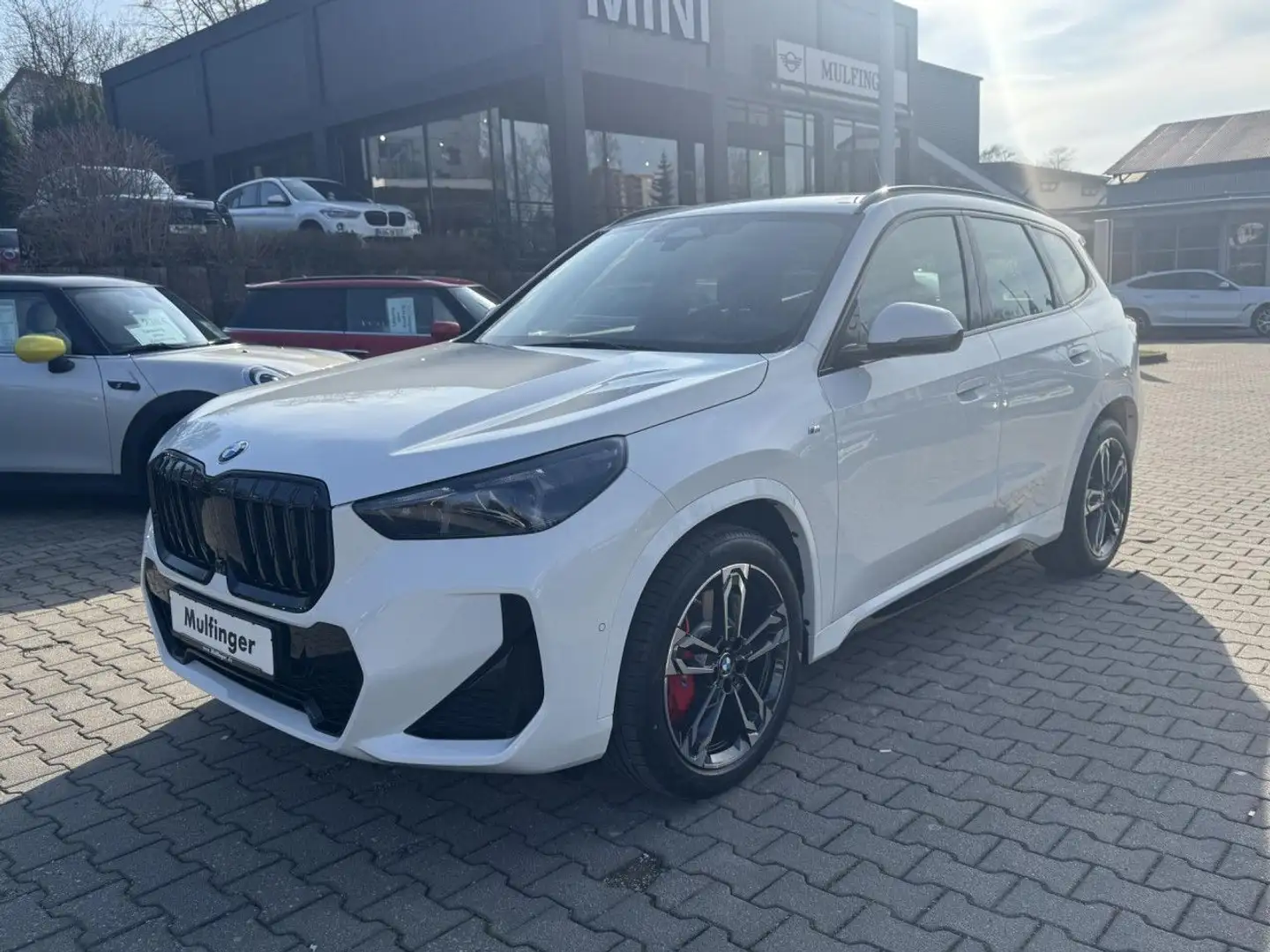 BMW X1 sDrive18i MSportPro DrivAssPlus HUD LED ParkAss Blanc - 2
