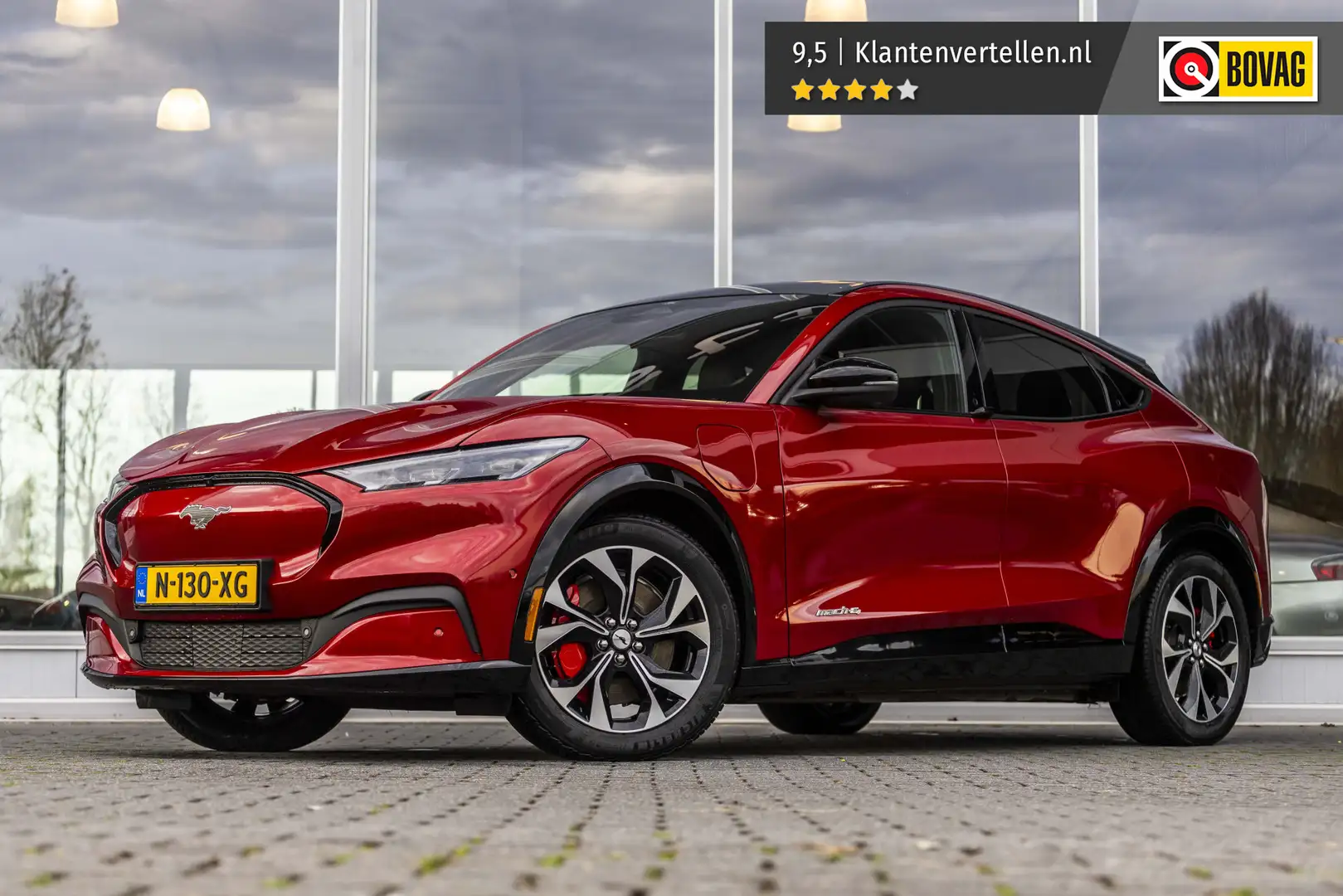 Ford Mustang Mach-E AWD 75 kWh | B&O | Pano | SOH 93% Červená - 1