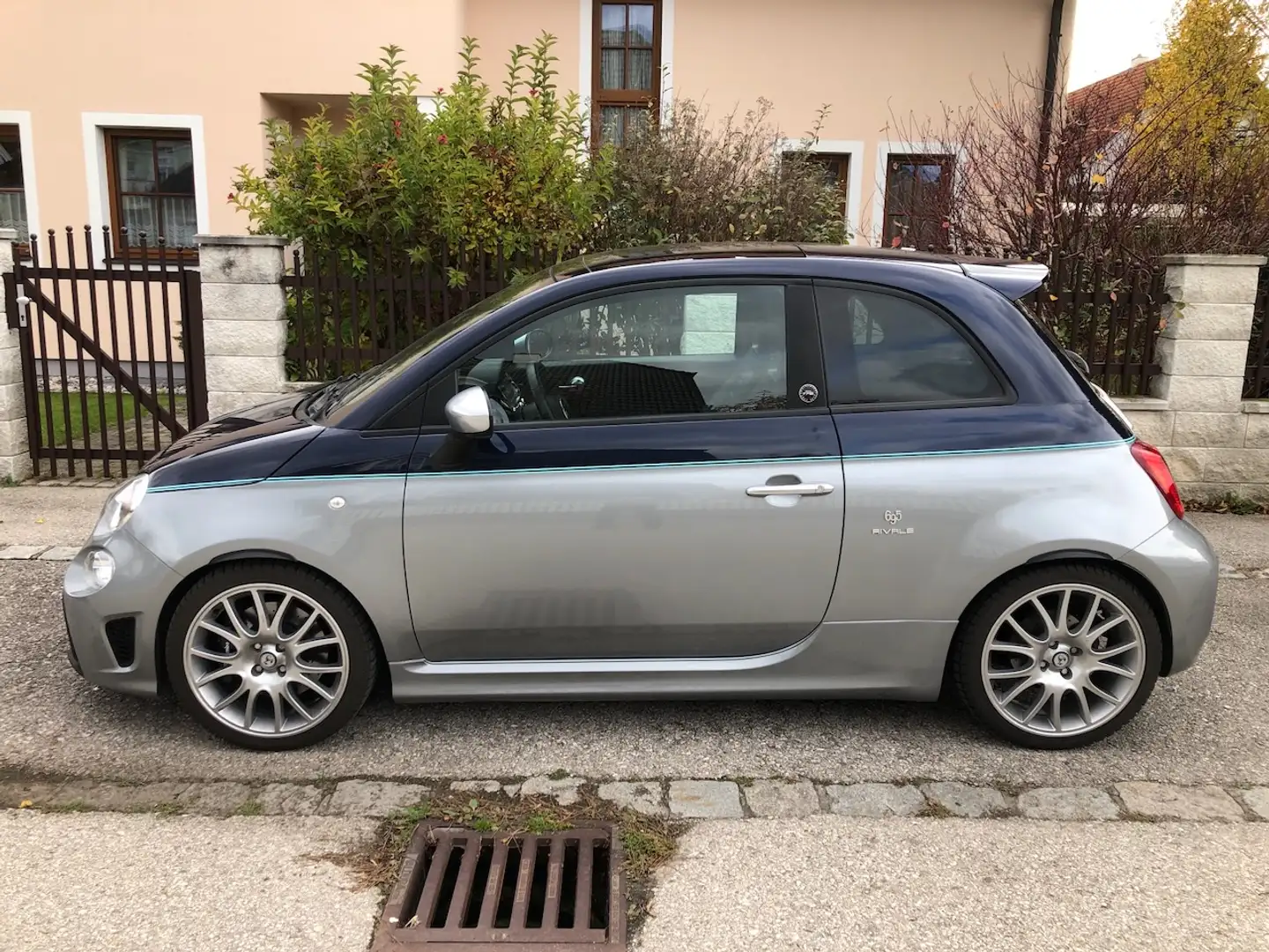 Abarth 695 Abarth 695 Rivale 175th Anniversary Nr. 34 von 175 weltweit Silber - 1