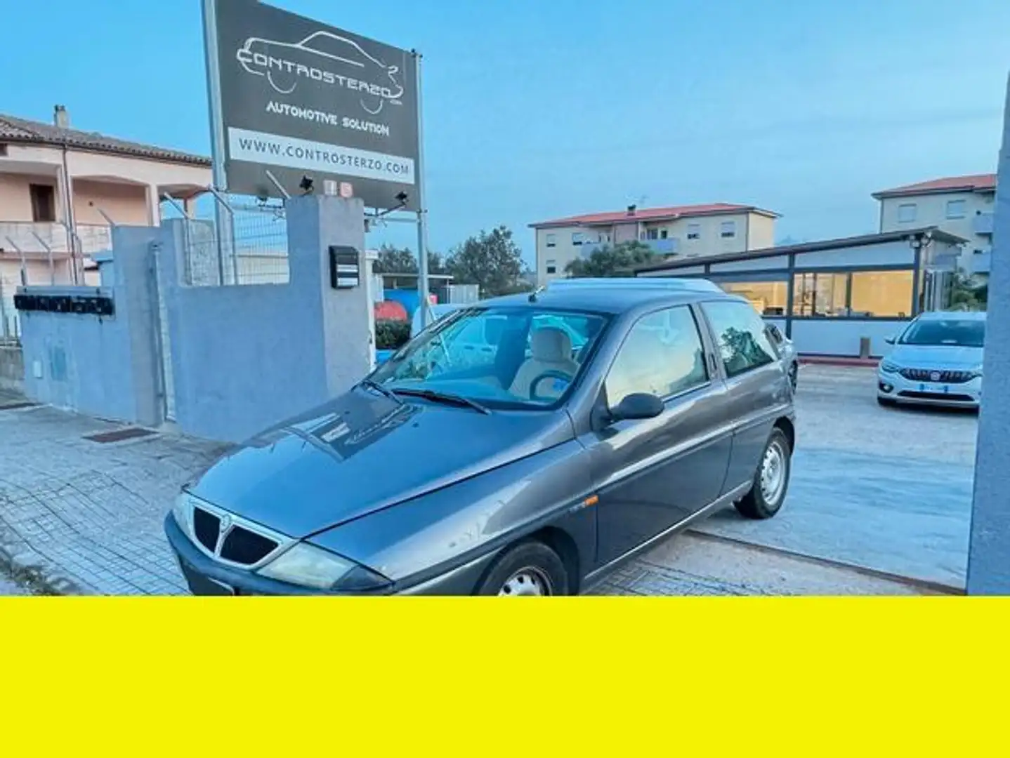 Lancia Ypsilon - 1
