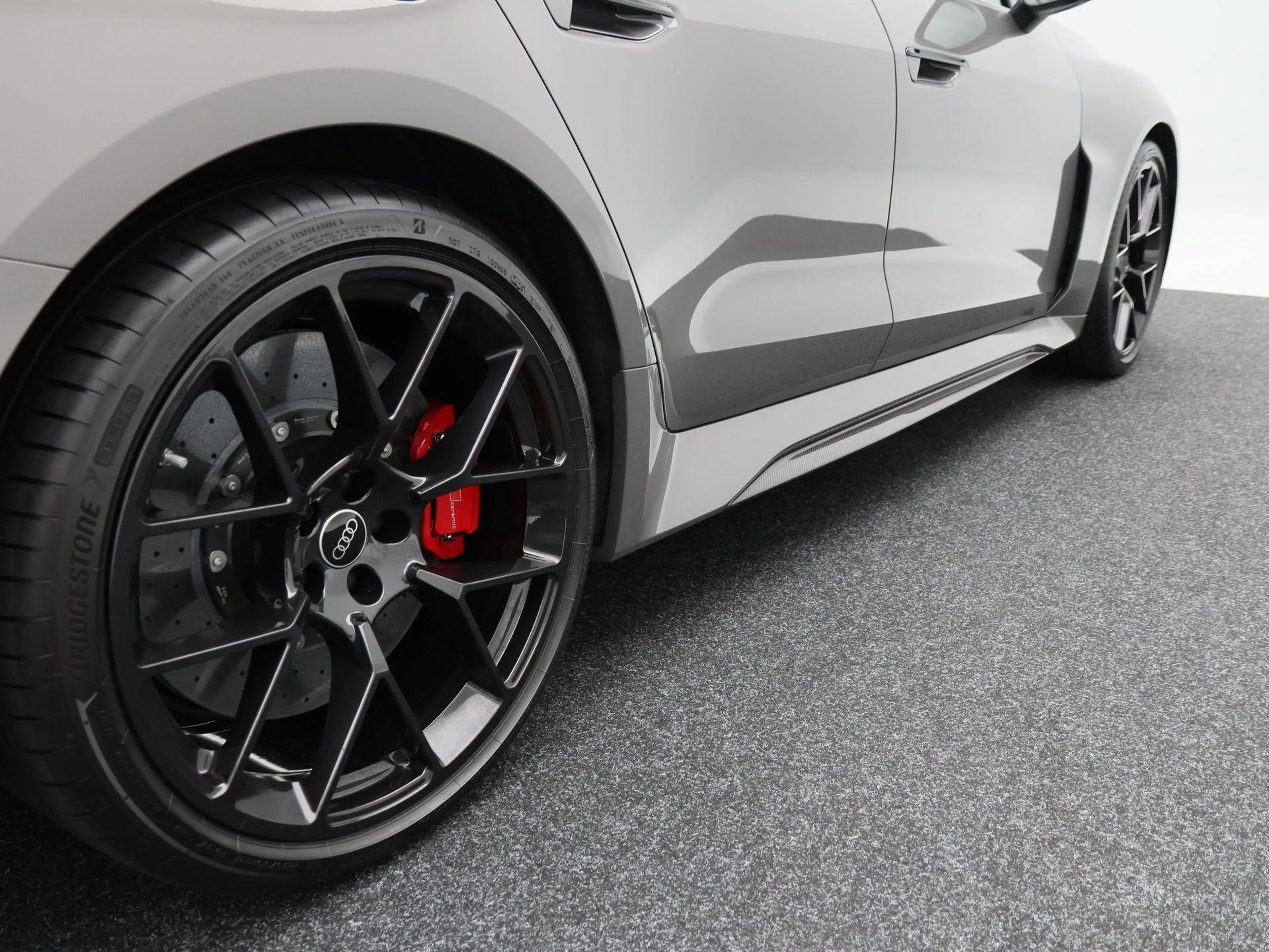 Audi RS5 Avant e-hybrid quattro | 21 inch velgen | Bang & O — photo 14