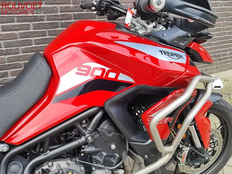 Triumph Tiger 900 - foto 6