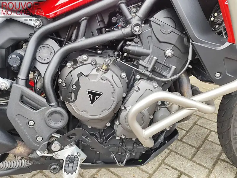 Triumph Tiger 900 - foto 7