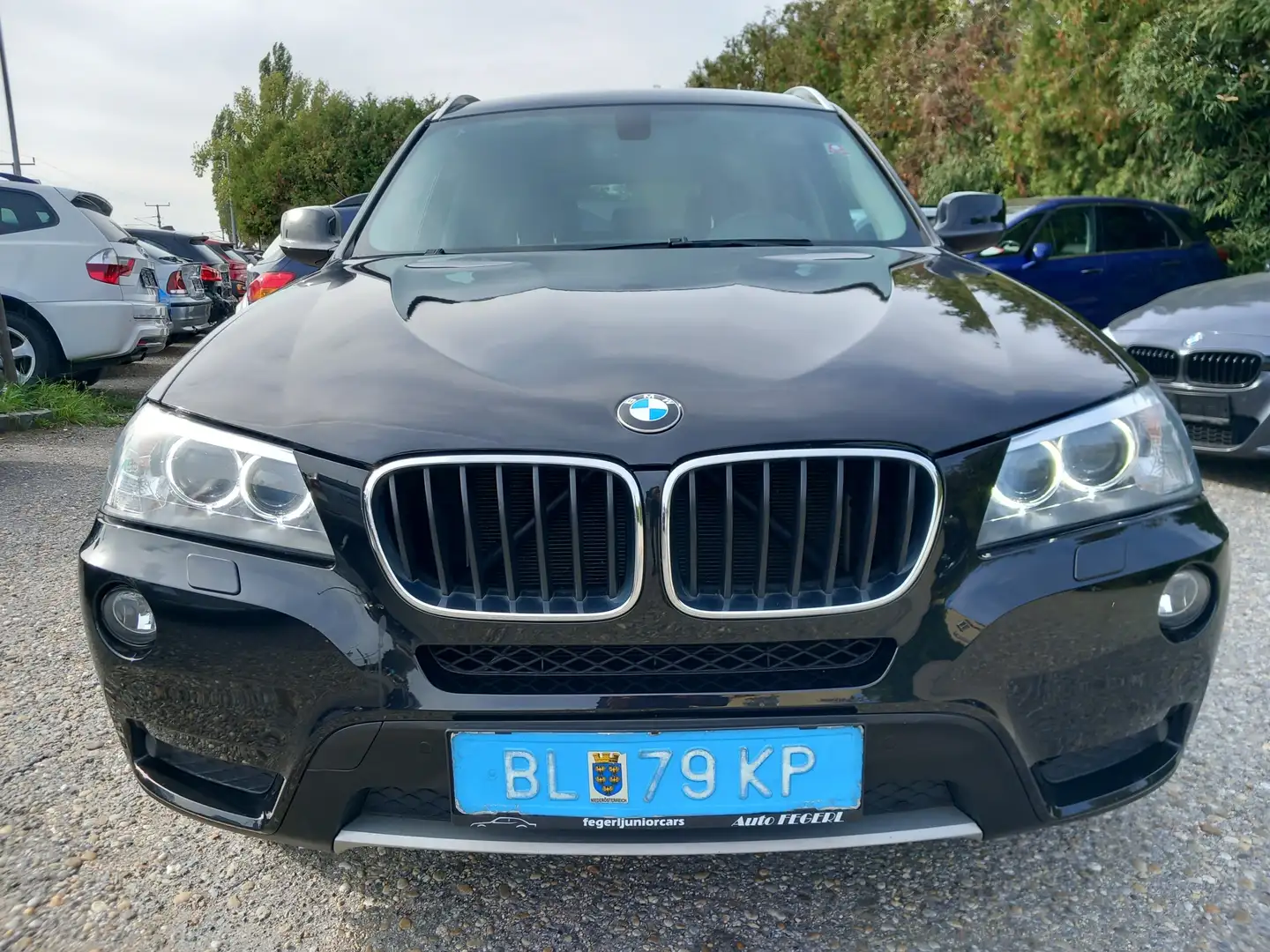 BMW X3 sDrive18d+Automatik+Pickerl NEU 1/2025 ! Noir - 2