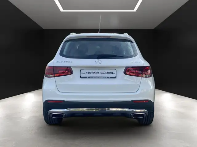 Mercedes-Benz GLC view 10
