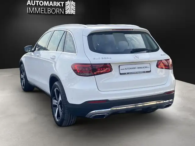 Mercedes-Benz GLC view 6
