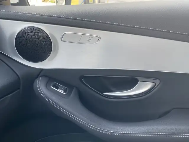 Mercedes-Benz GLC view 25
